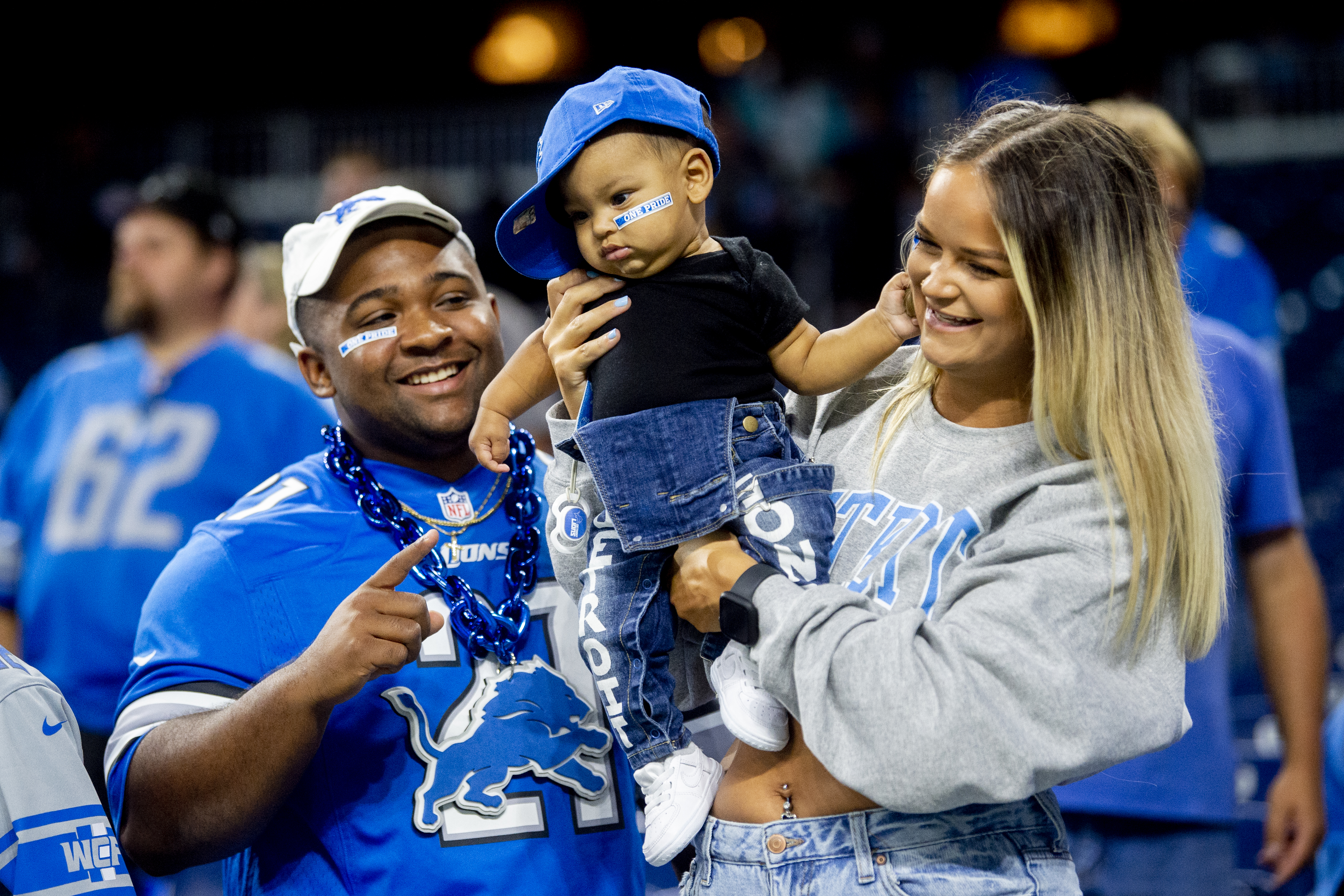 Detroit Lions fans fill Ford Field in season-opener against