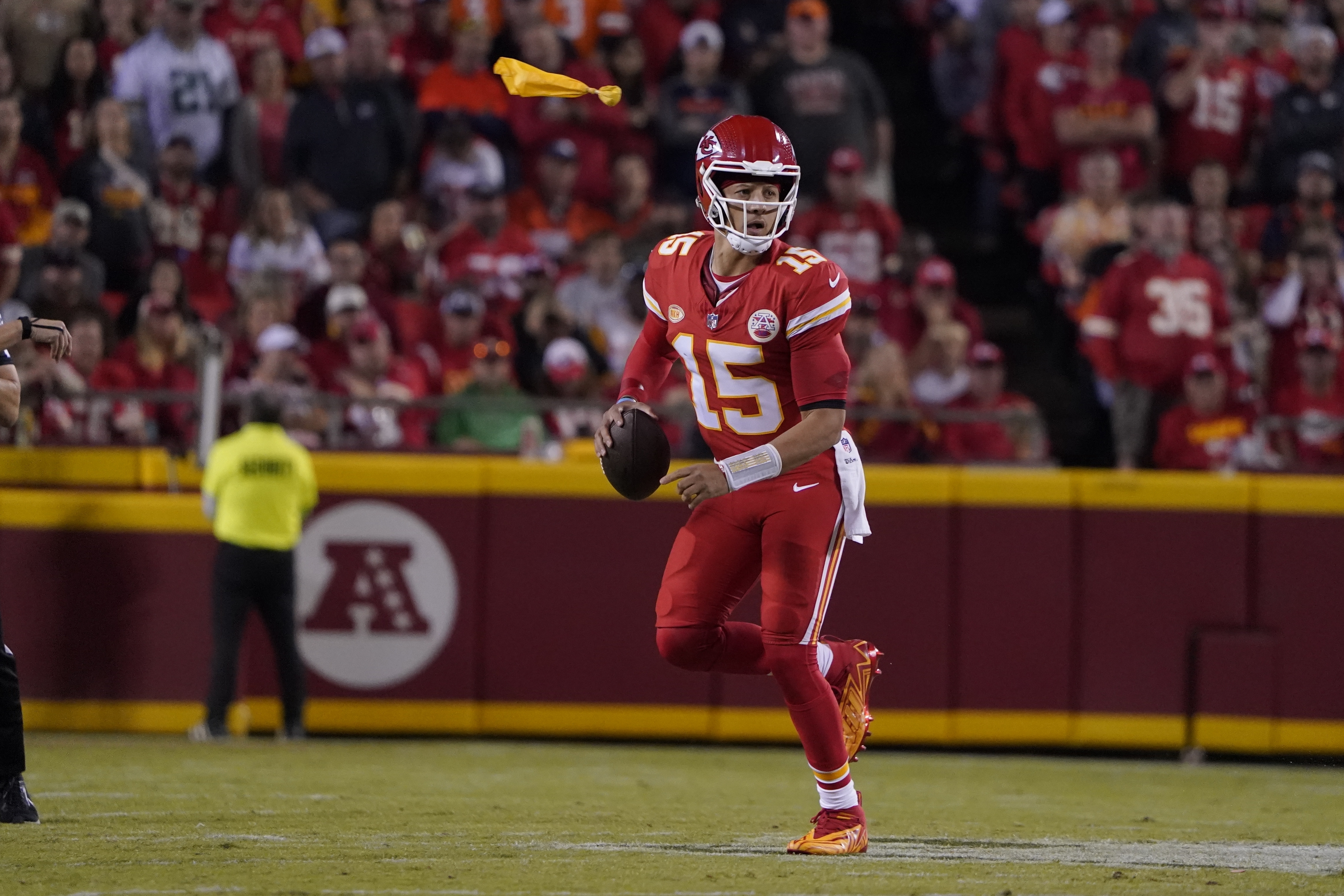 Kansas City Chiefs put away Denver Broncos despite Patrick Mahomes injury