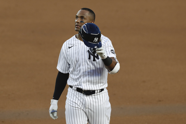 Yankees' Miguel Andujar sits out with soreness in left hand