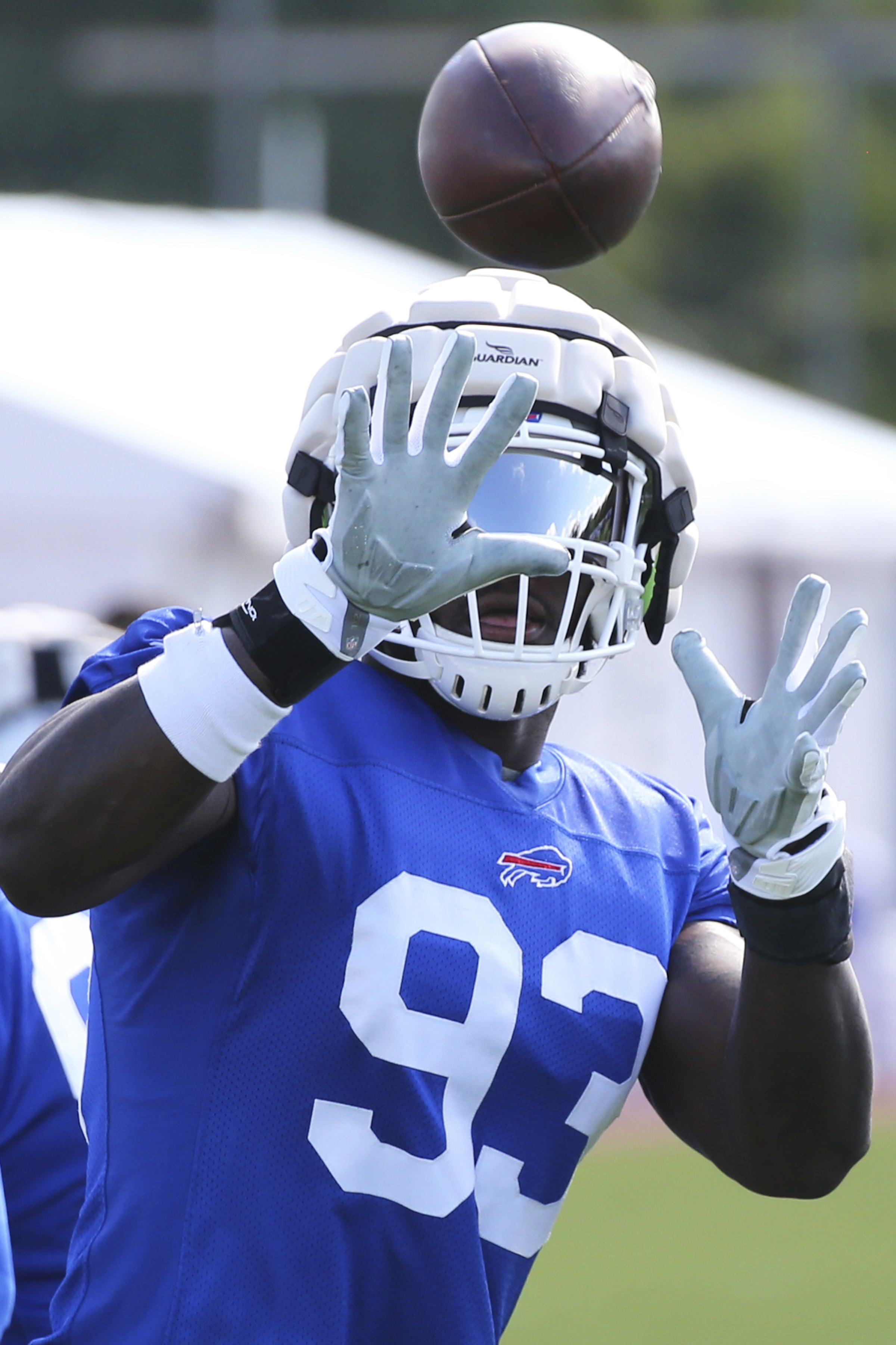 Training Camp Observations Day 11: Bills tackle Spencer Brown