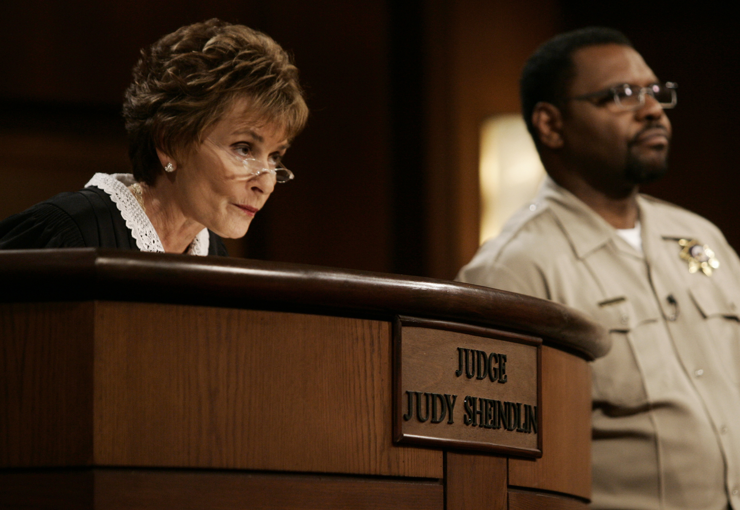 judge-judy-s-longtime-bailiff-says-he-was-not-invited-to-be-on-her-new-show-judy-justice-pennlive-com