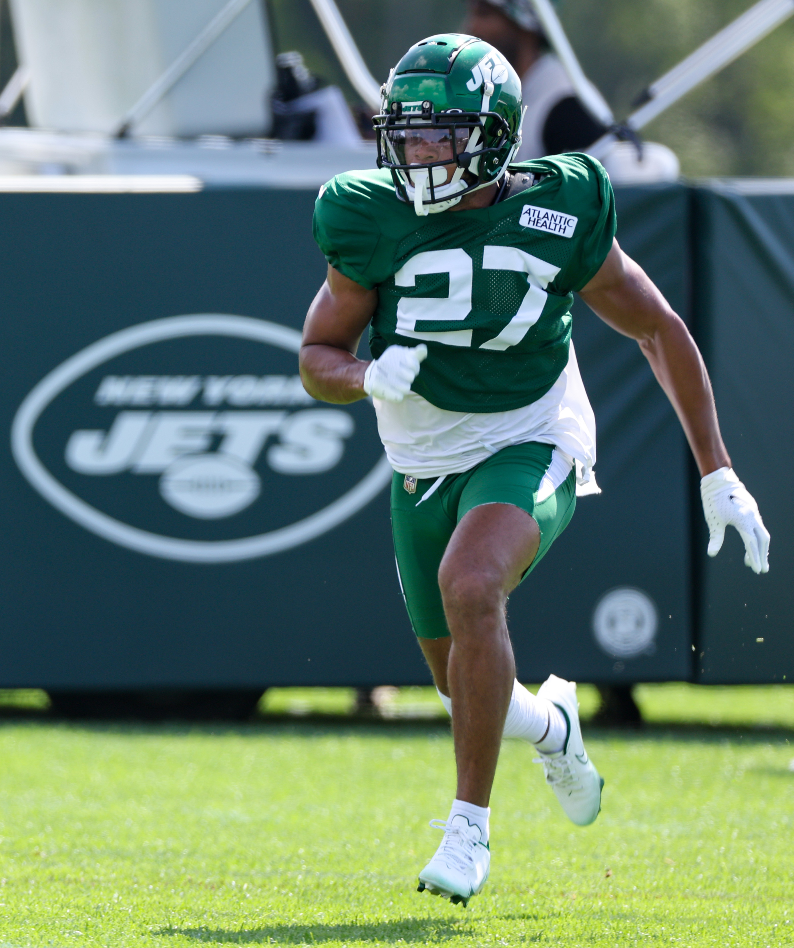 Florham Park, New Jersey, USA. August 2, 2022, Florham Park, New Jersey,  USA: New York Jets' linebacker Hamsah Nasirildeen (45) runs a drill during  Jets training camp at the Atlantic Health Jets