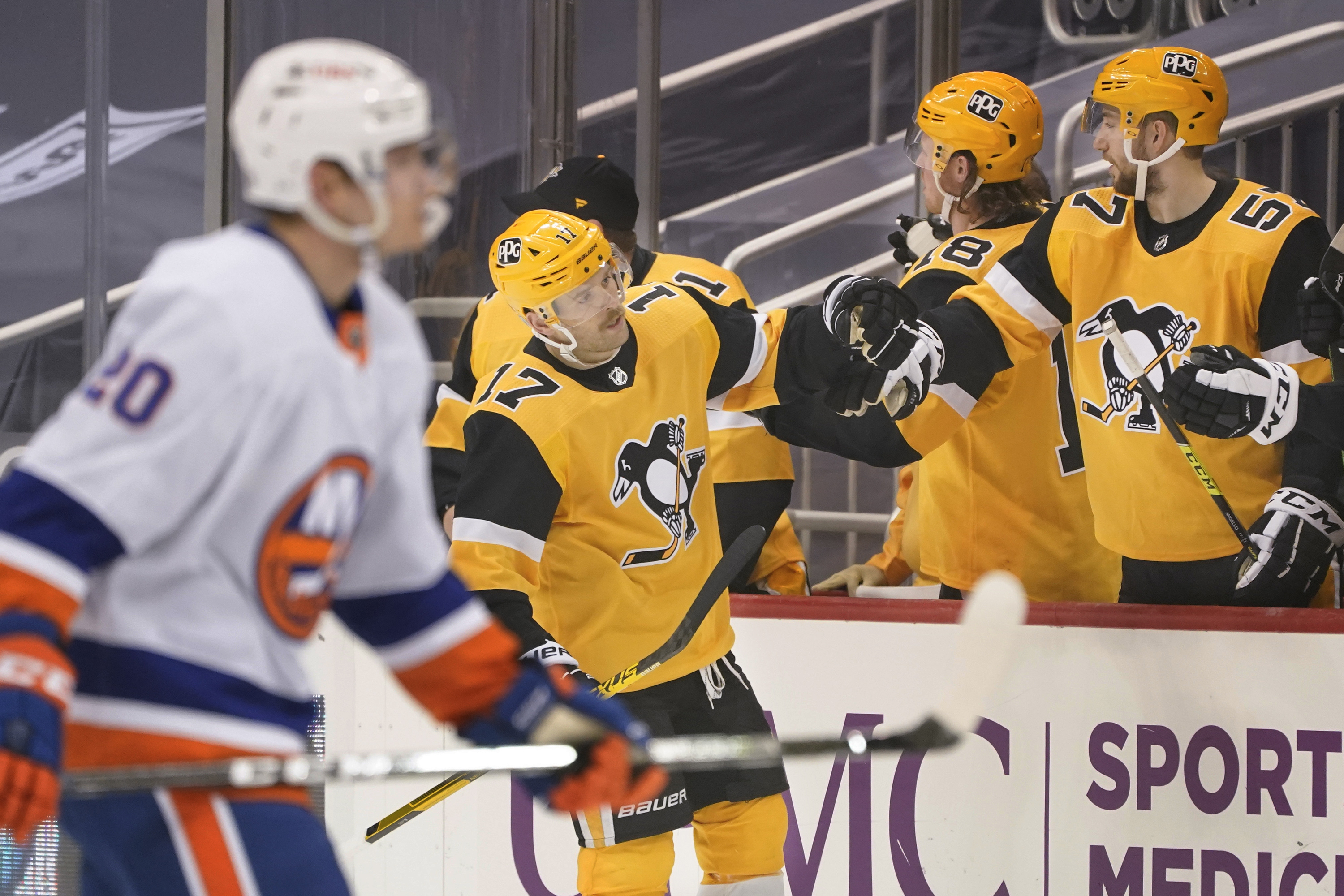 penguins hockey watch online free