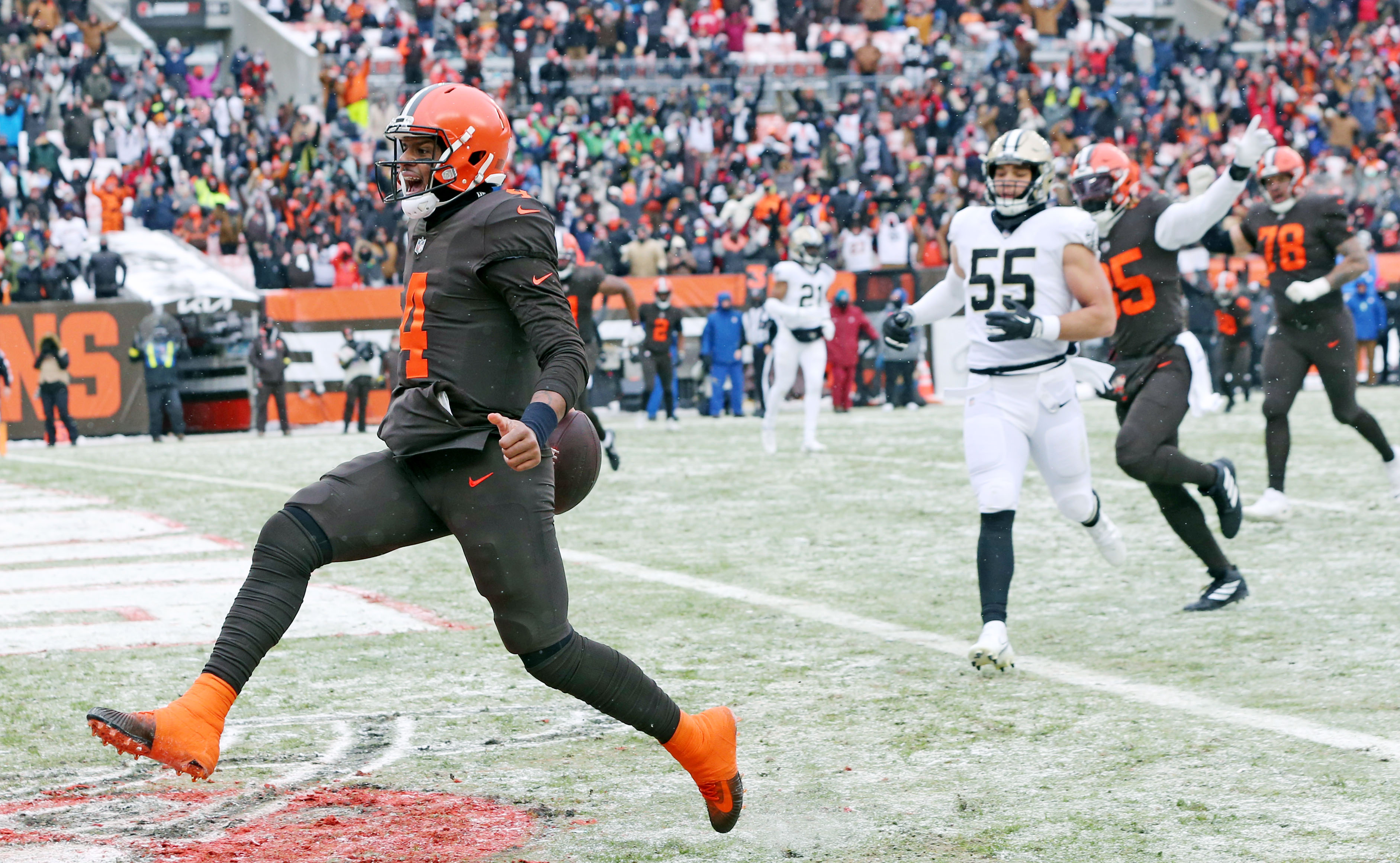 Cleveland Browns Browns GIF - Cleveland Browns Browns Browns Football -  Discover & Share GIFs