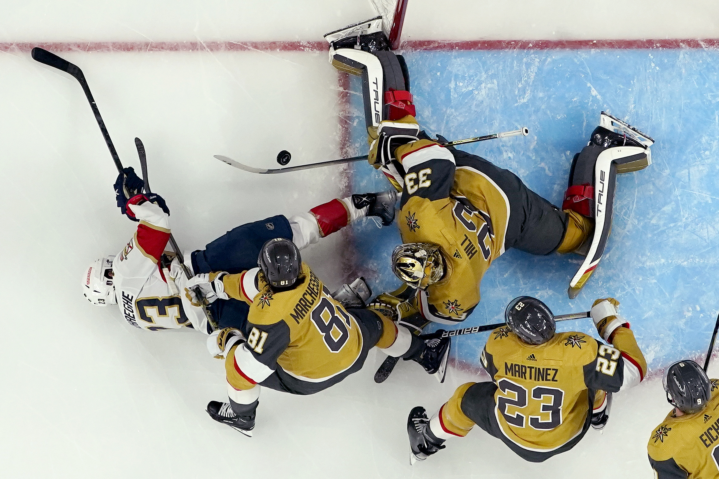 Stanley Cup finals: Golden Knights beat Panthers 5-2 in opener