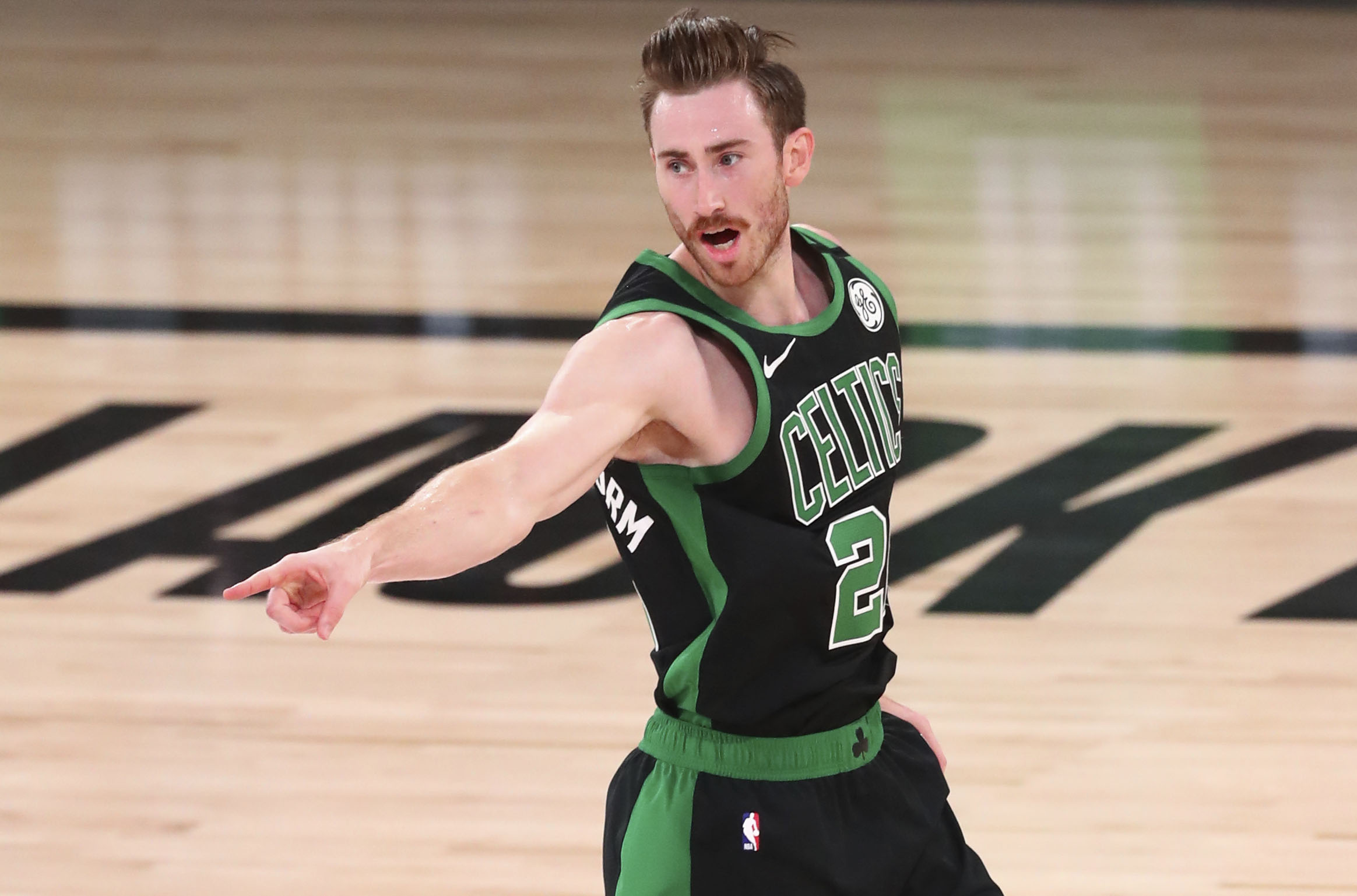 Celtics F Gordon Hayward posts 10 points in NBA return