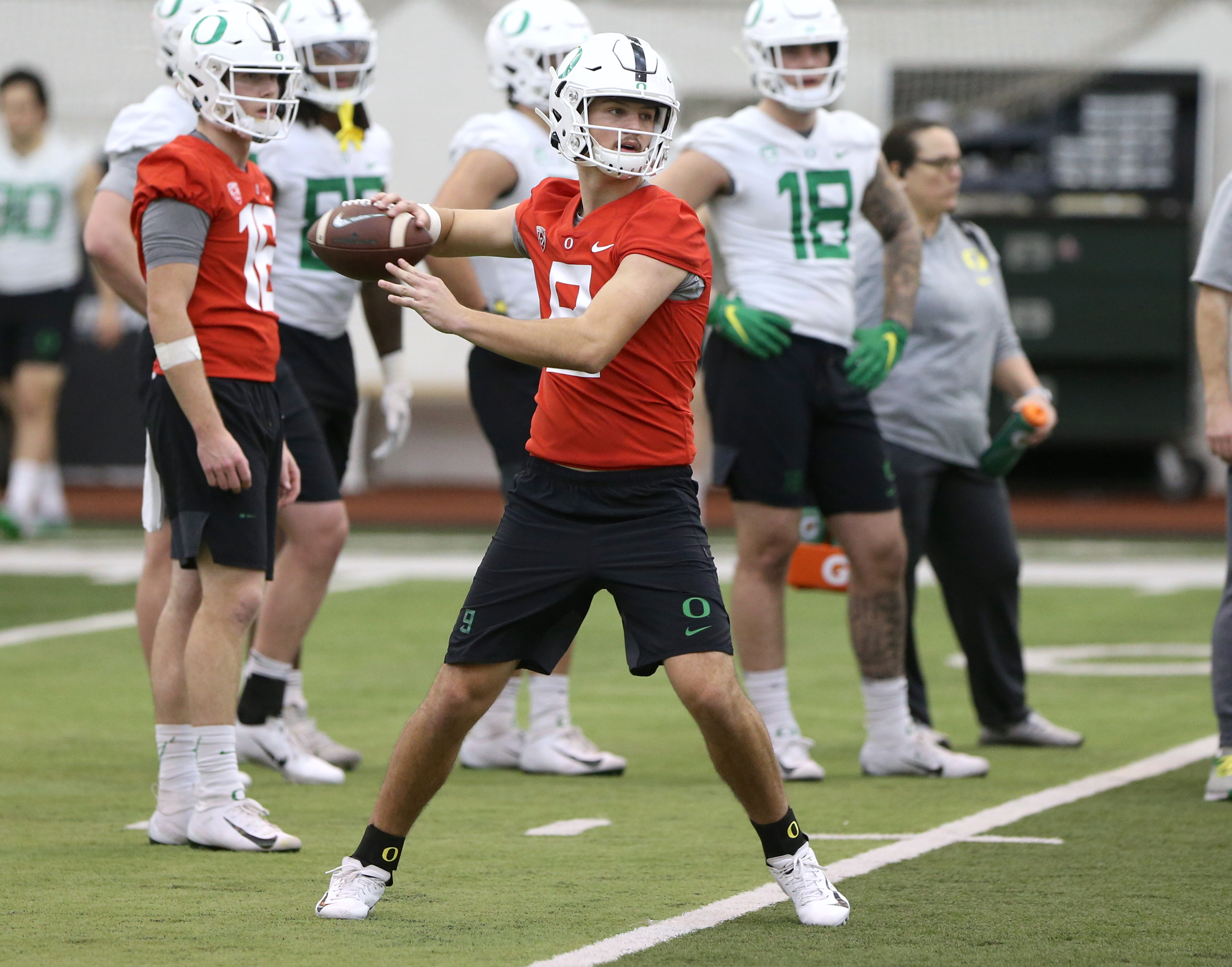 What Oregon Ducks Are Looking For In Backup Qb Battle Oregonlive Com