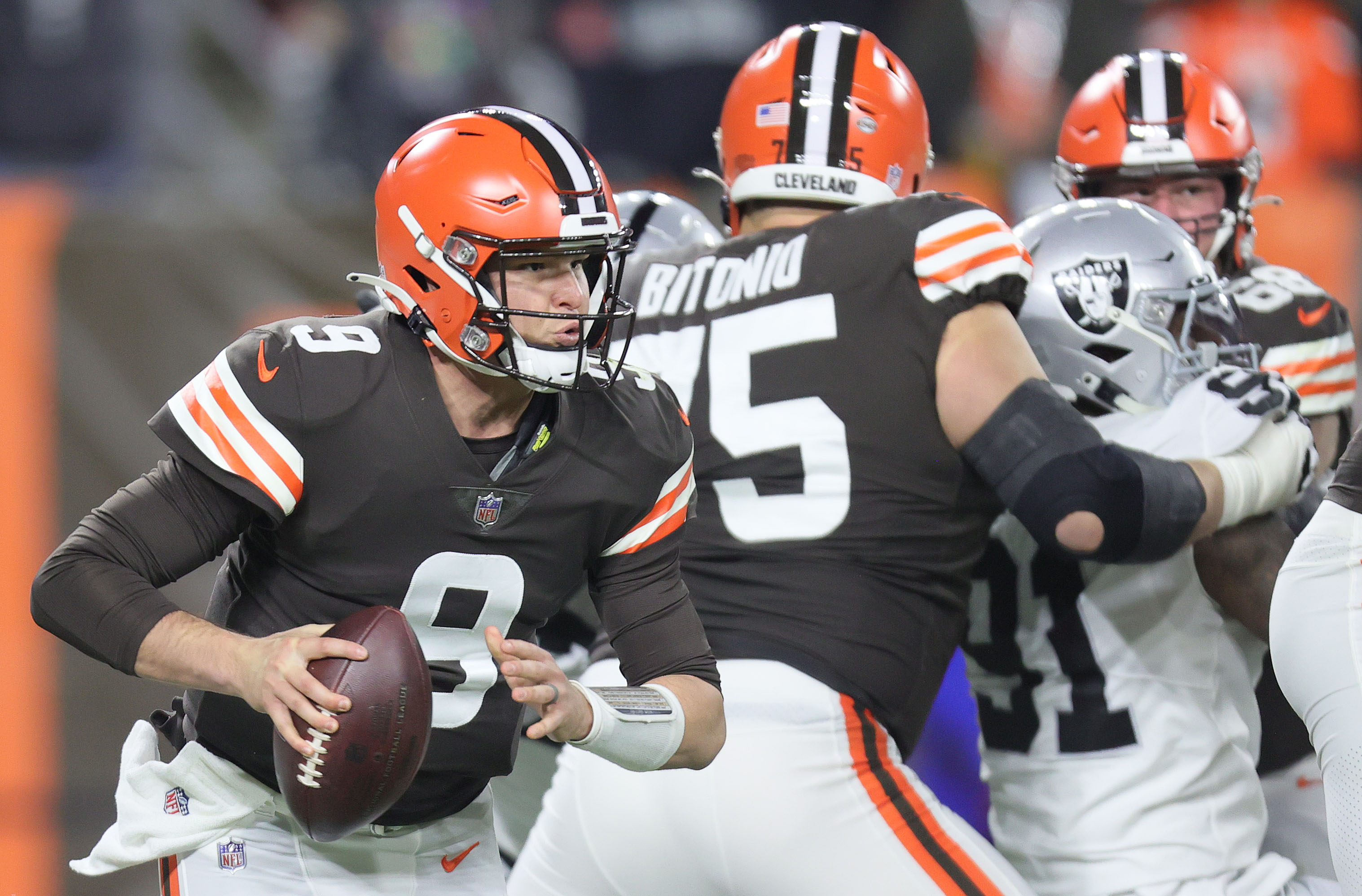 Browns dusted off Option Z - Joel Bitonio - at left tackle vs the