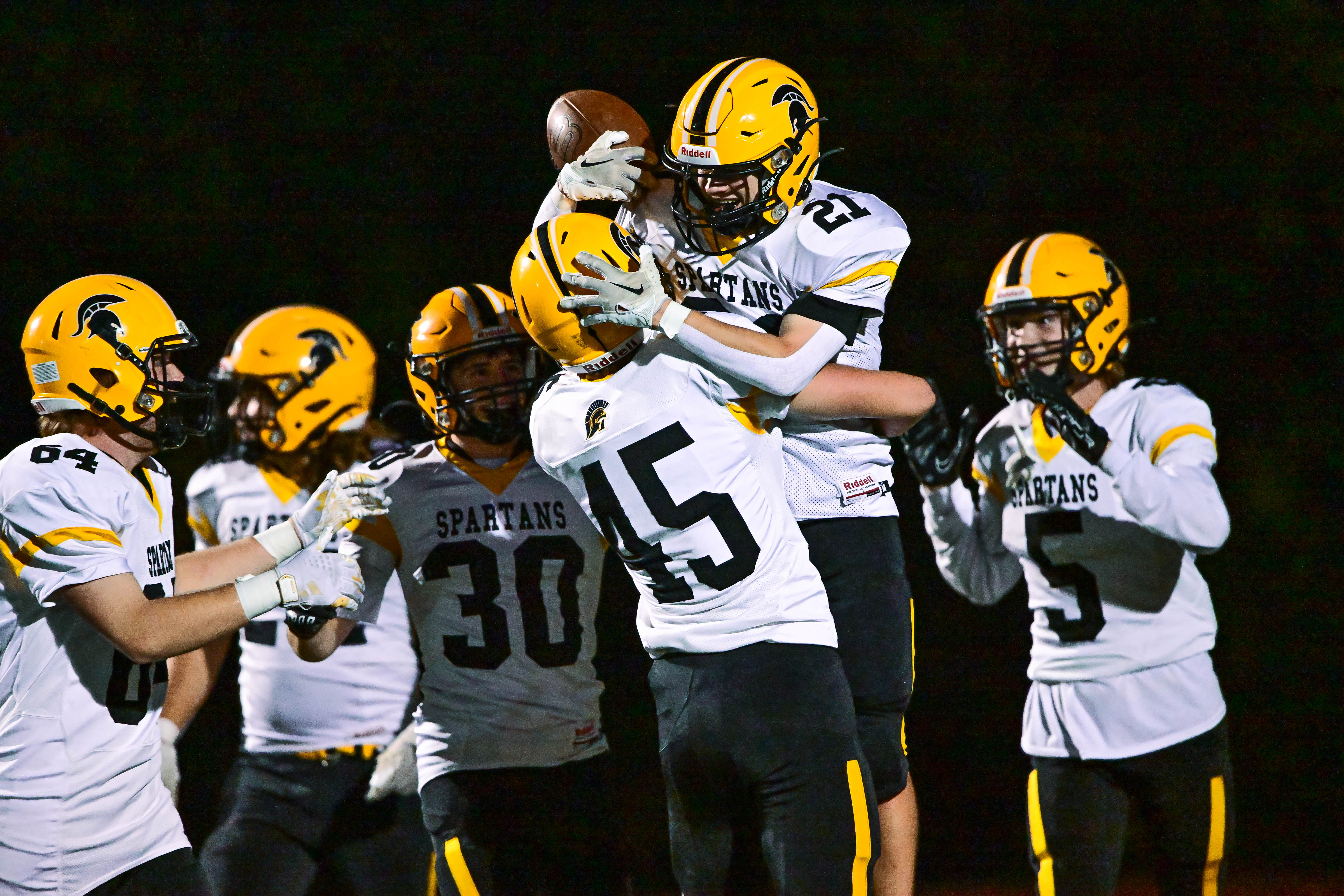 Jamesville-DeWitt vs. South Jefferson football - syracuse.com, image size:4800x3200