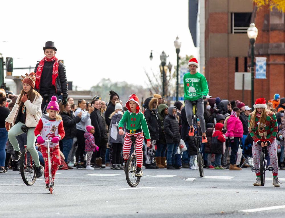 Scenes from the Harrisburg Holiday Parade