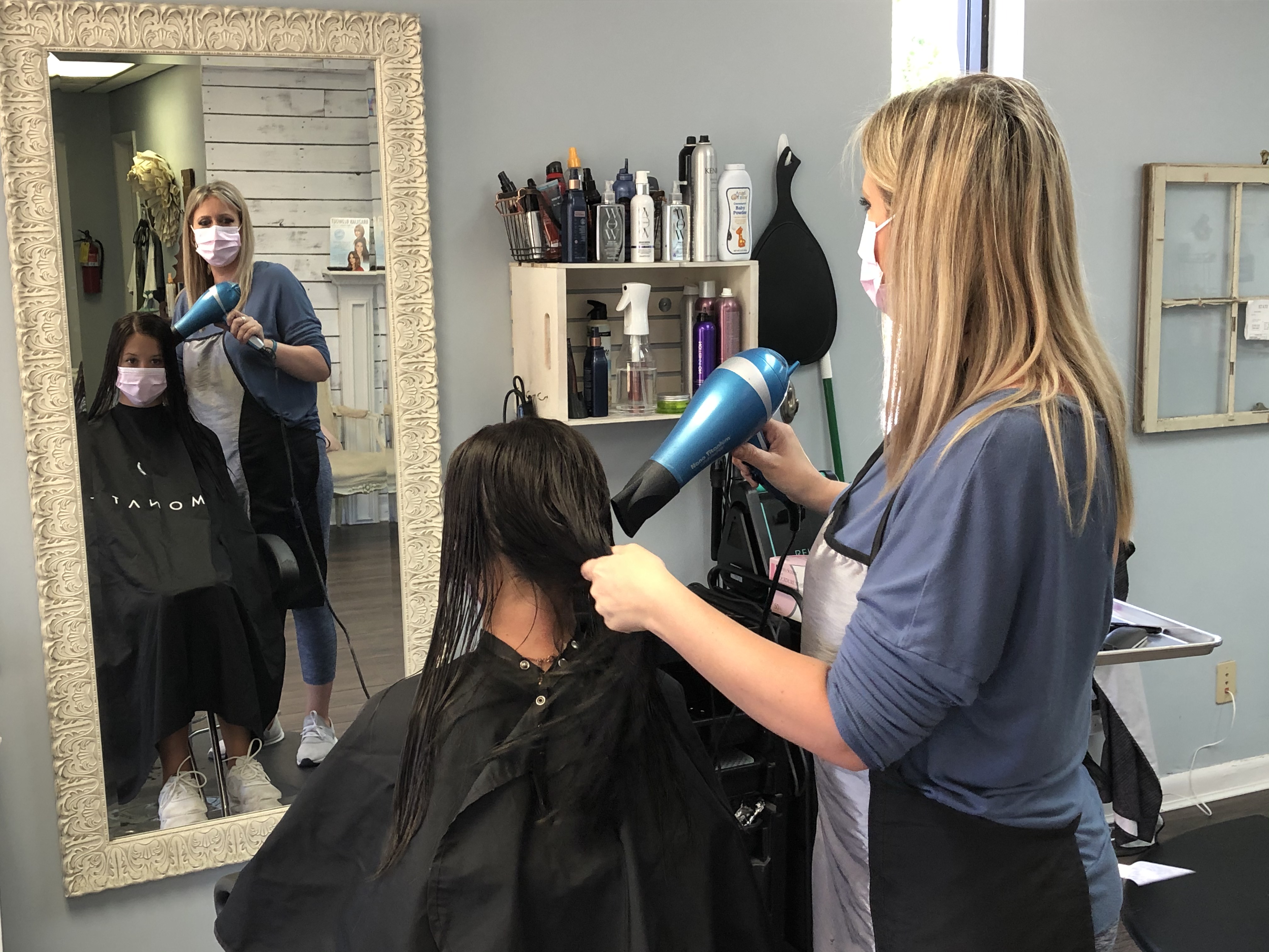 Alabama hair salons confront multiple bookings, new procedures 