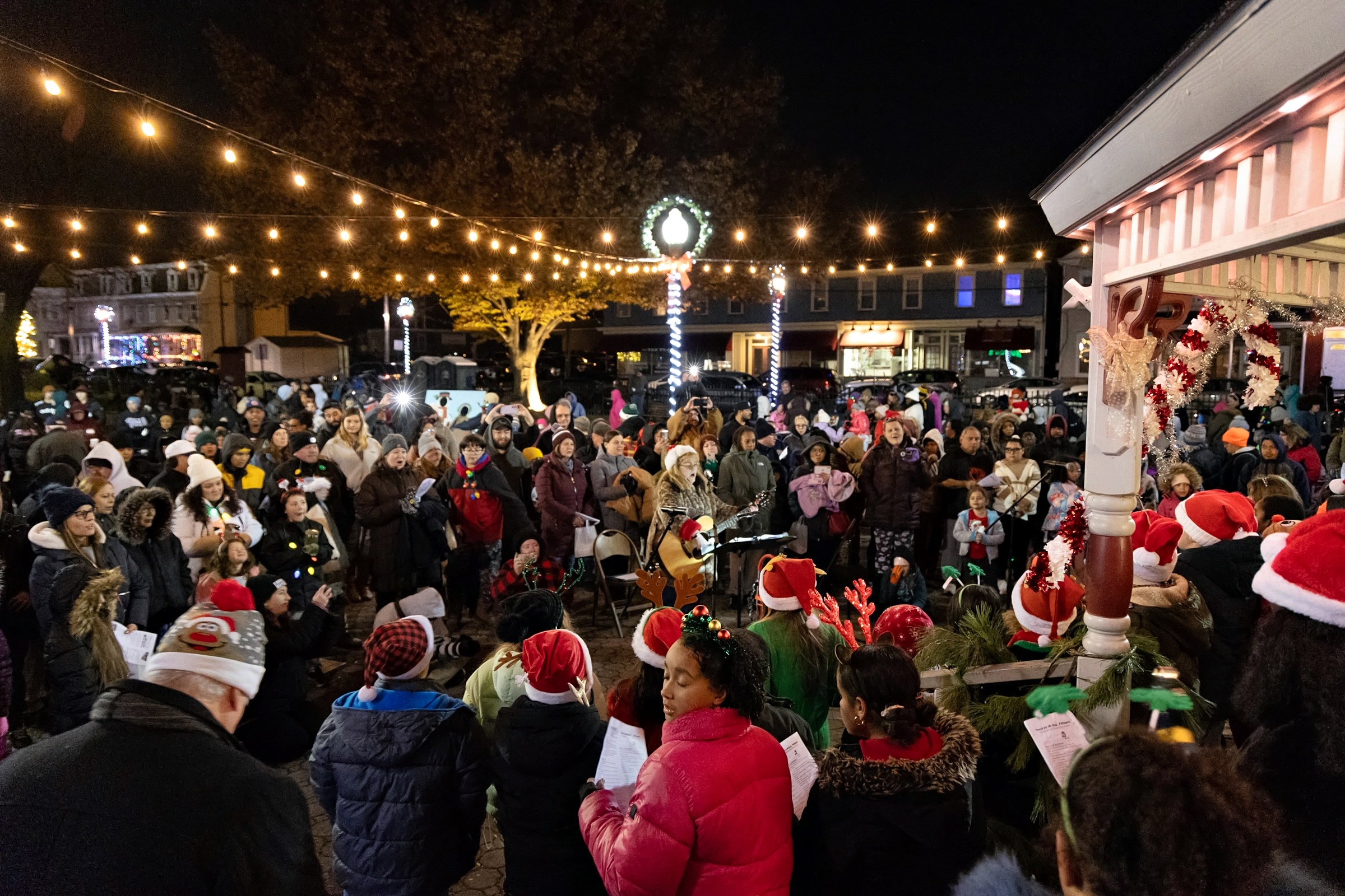 2023 Phillipsburg tree lighting ceremony