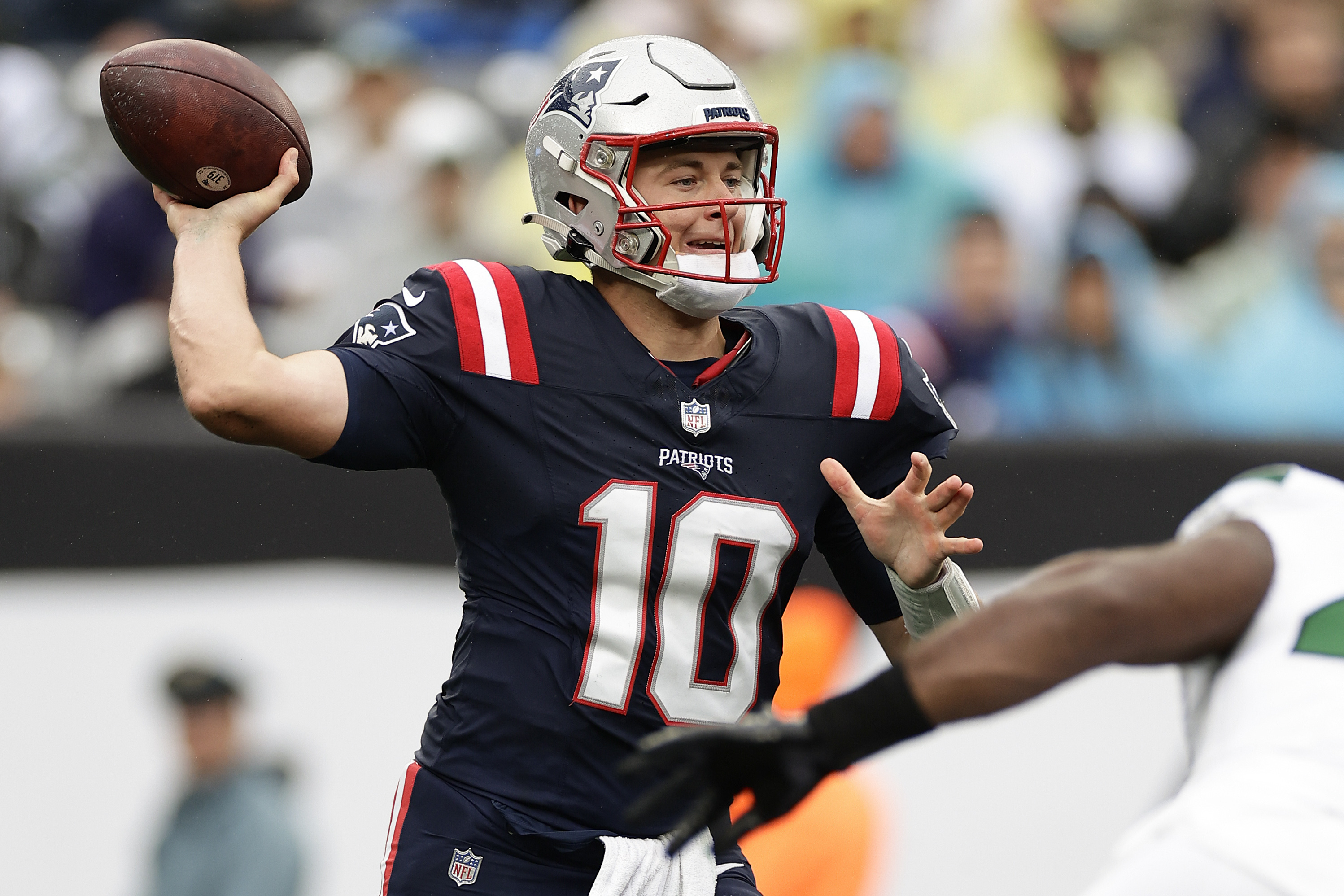 WATCH: New England Patriots Mac Jones Passes to Pharaoh Brown for Touchdown  vs. New York Jets - Sports Illustrated New England Patriots News, Analysis  and More