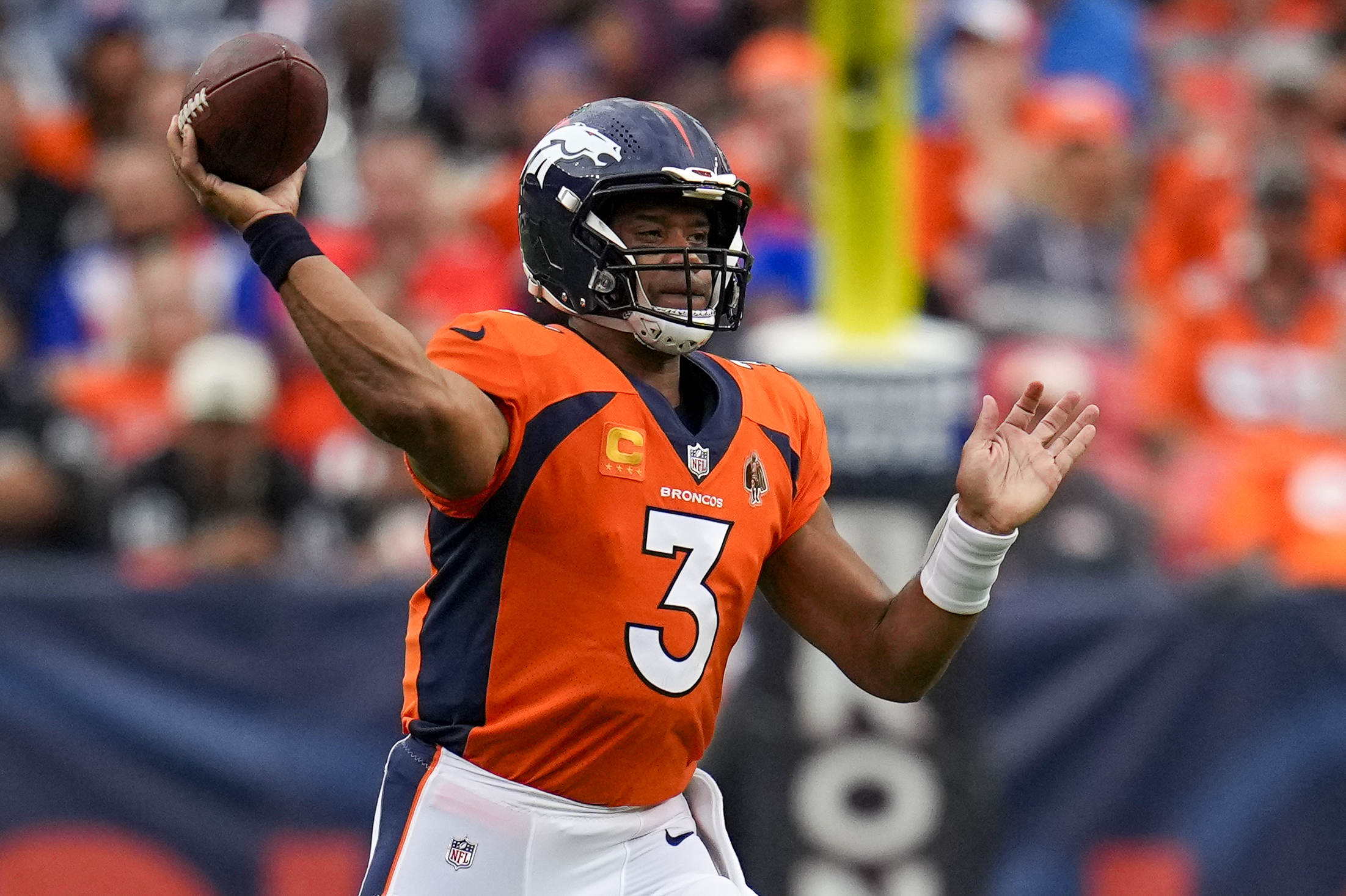 How to watch and stream the Broncos' game vs. Raiders in Week 1