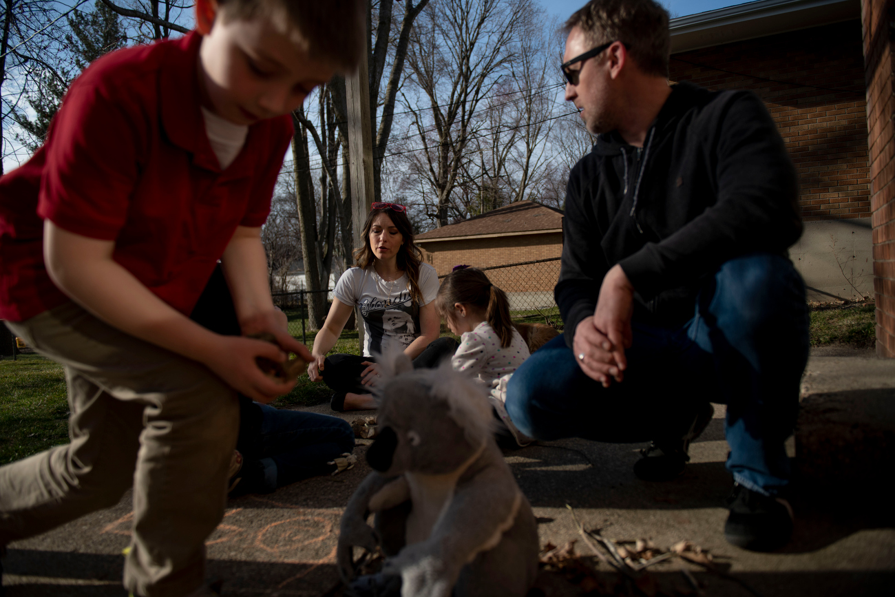 Mothers navigate work and life amid COVID-19 pandemic - mlive.com