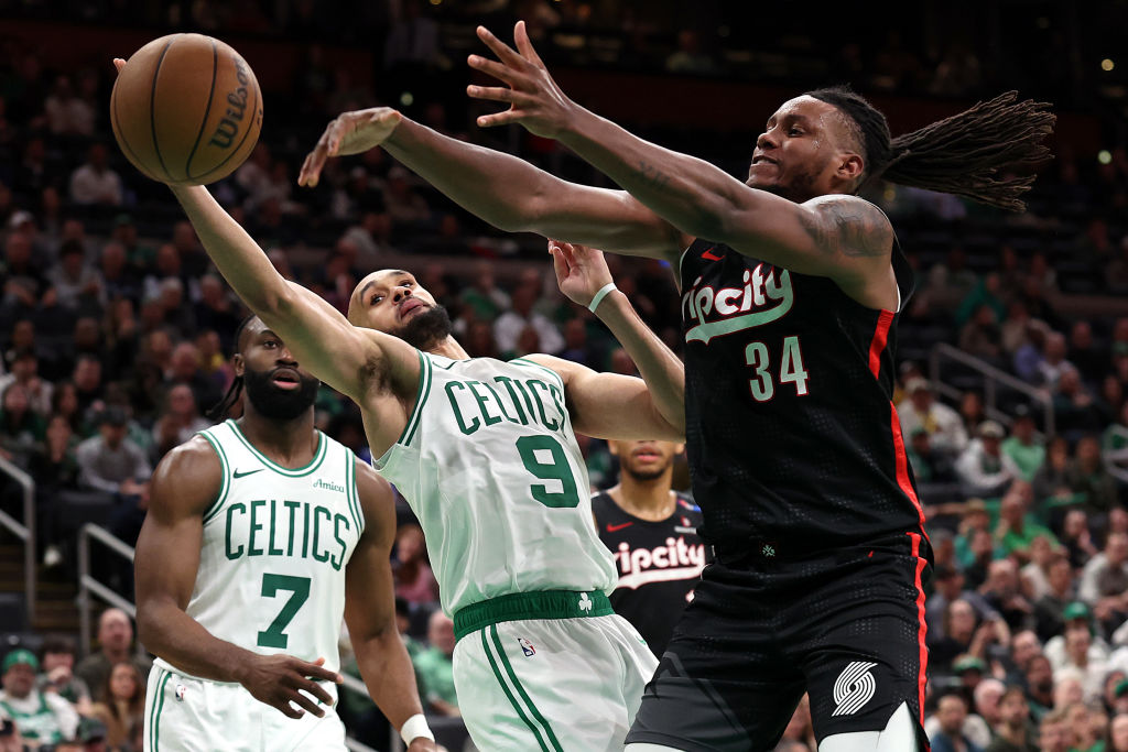 Trail Blazers' Jabari Walker joins list with Lillard, McCollum