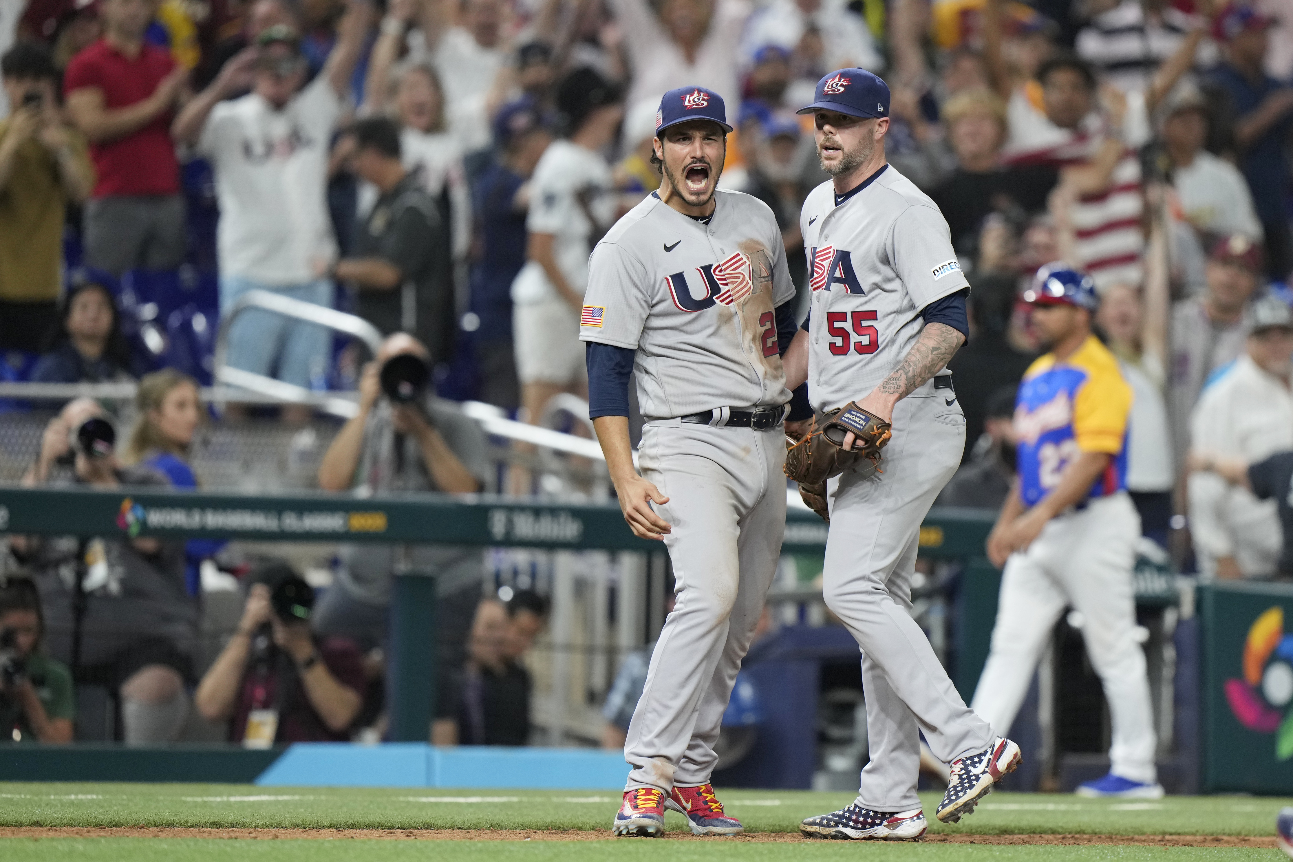 Cuba gets first win in World Baseball Classic, Yoan Moncada gets