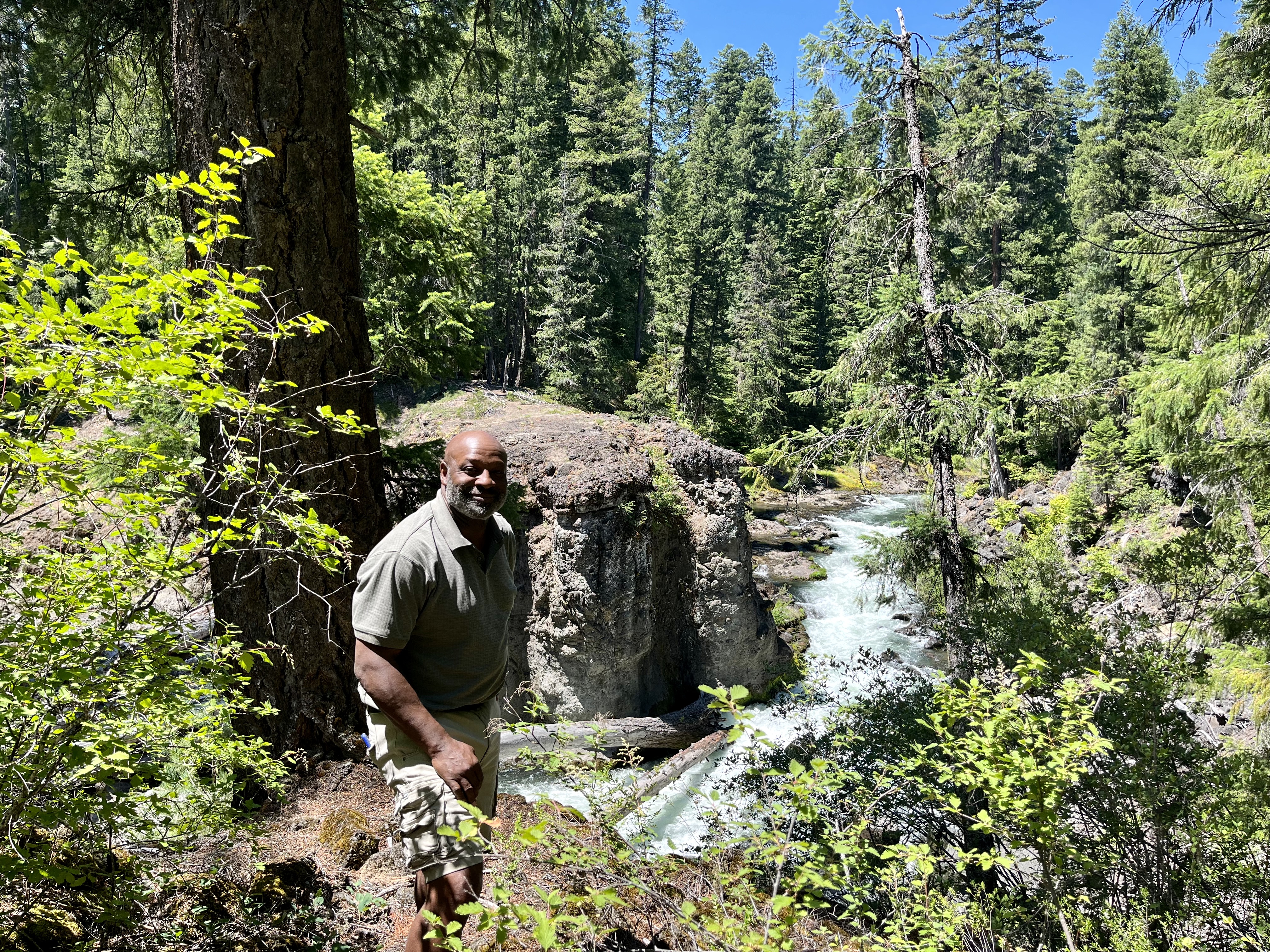 Oregon groups create a path for people of color to feel safe on wilderness  trails 
