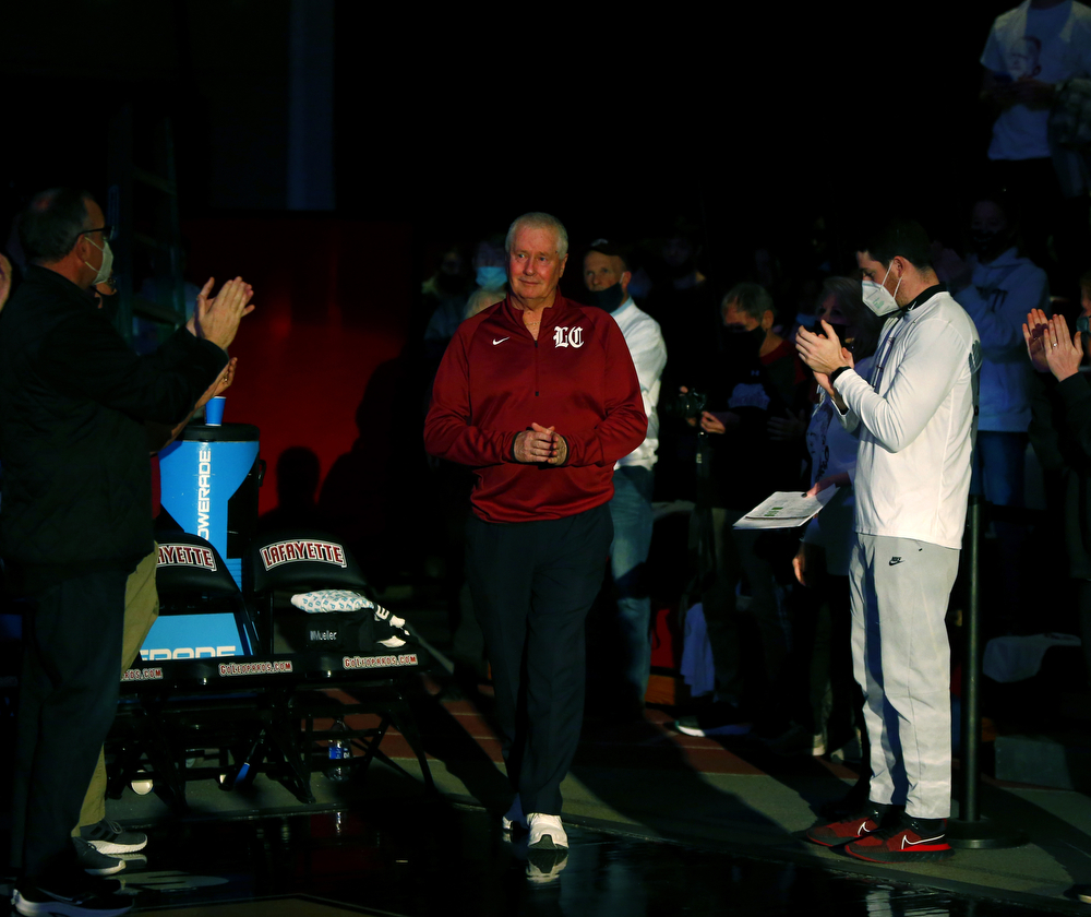 Lafayette College men’s basketball honors coach Fran O’Hanlon ...