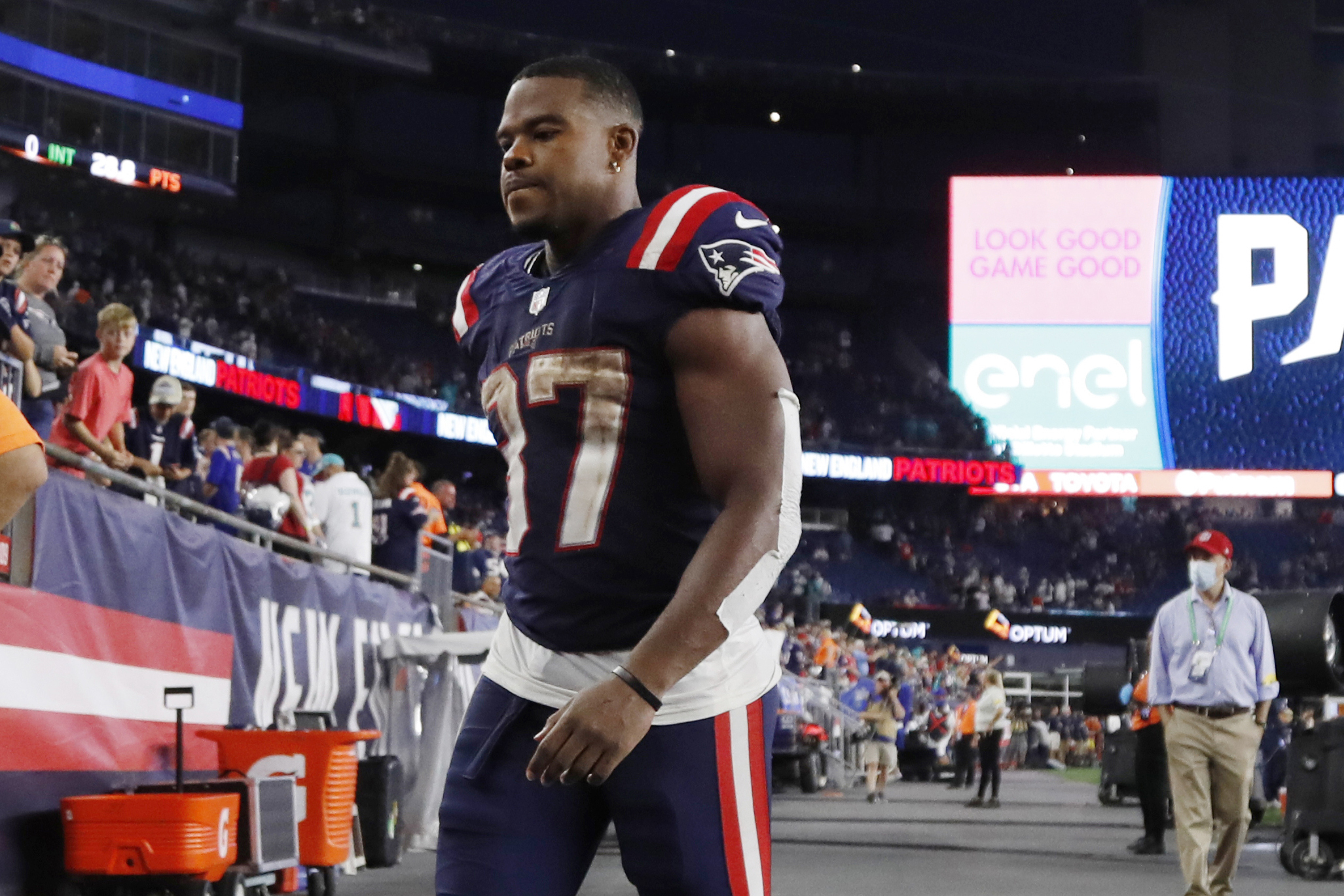 Patriots vs. Cowboys Thursday injury report: Damien Harris, Shaq Mason  among New England's 10 limited - Pats Pulpit