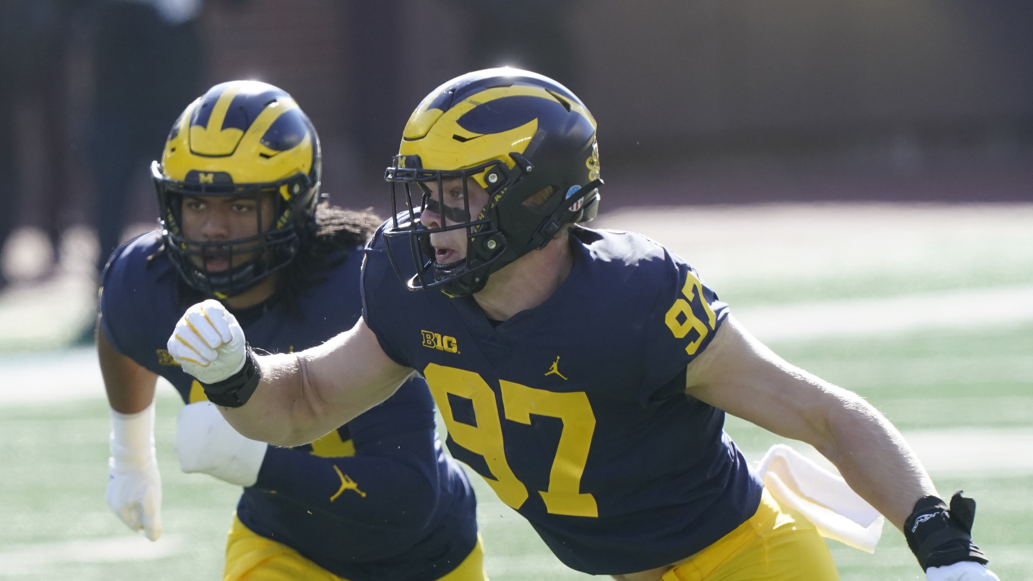 5 Qs with The Wolverine: Aidan Hutchinson will be in the mix for