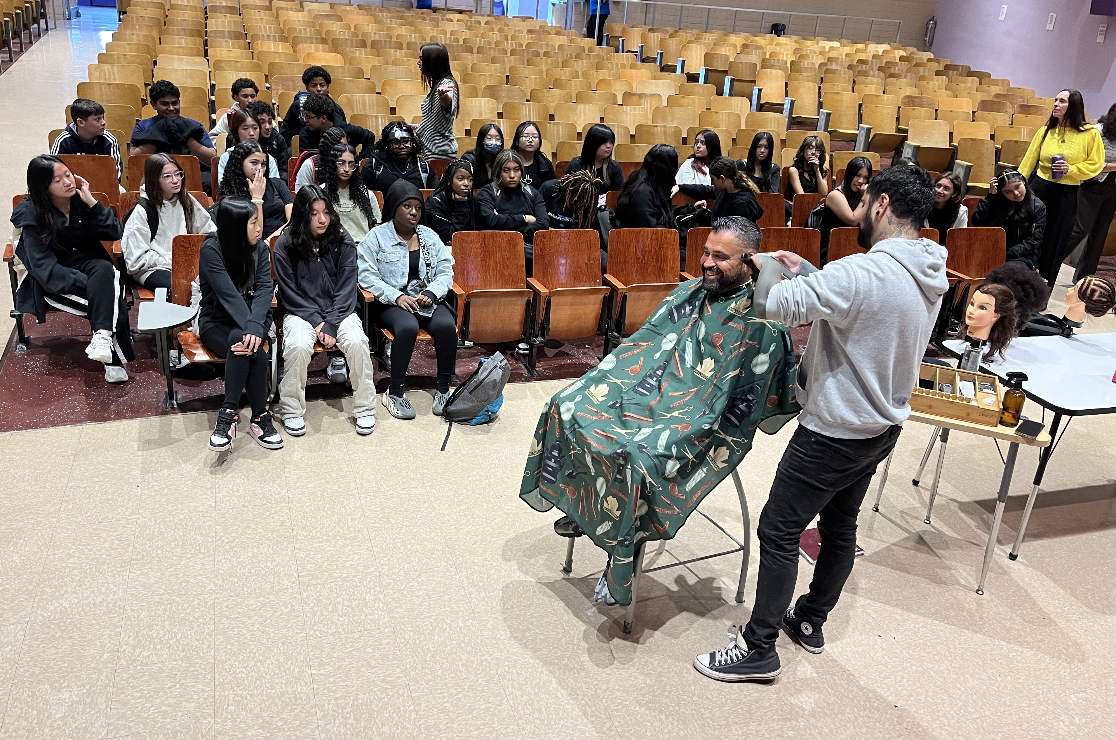 Looking at a new you: Inside I.S. 2's cosmetology program - silive.com
