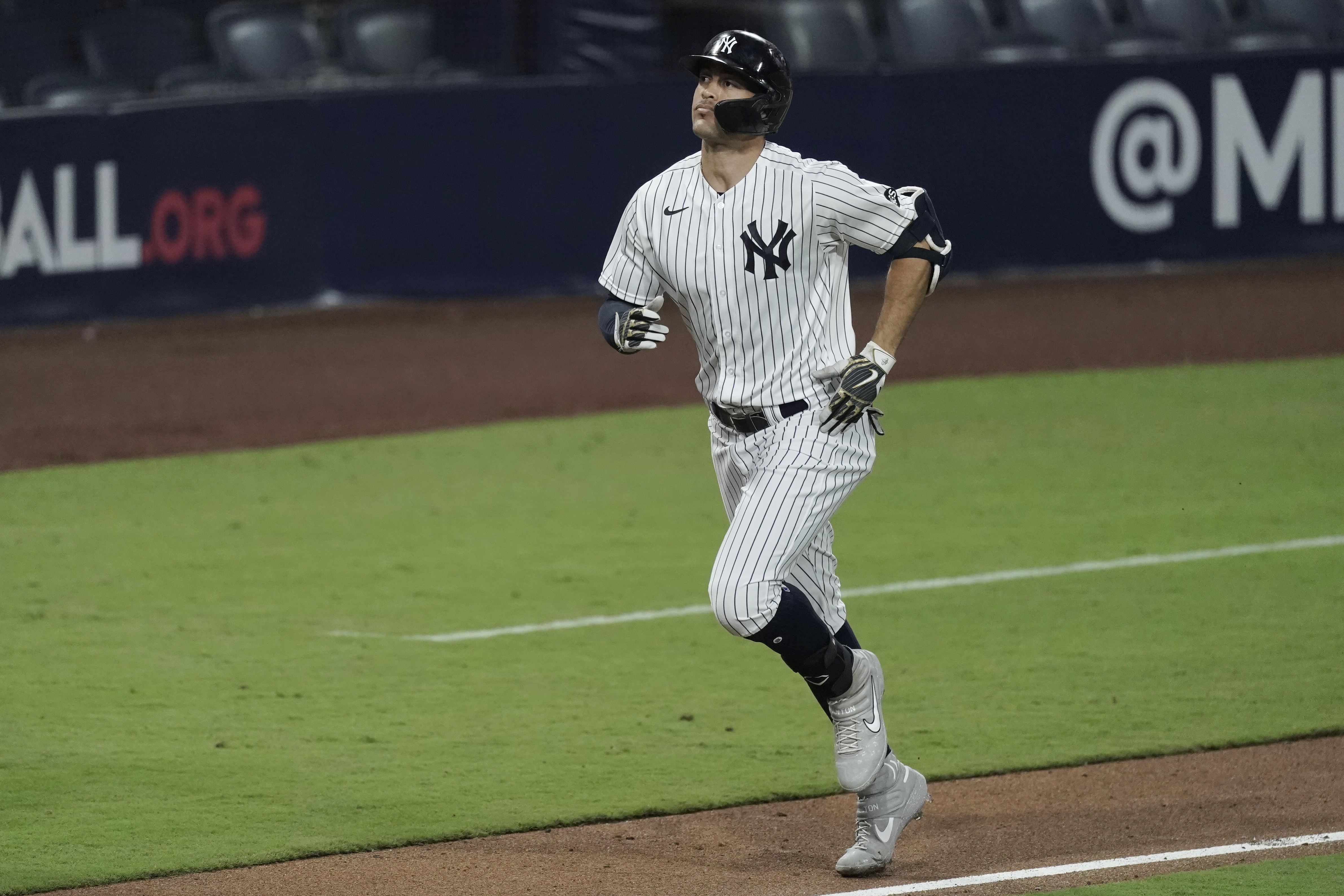 Giancarlo Stanton home runs: How many HRs will Yankees DH hit in 2022 MLB  season? - DraftKings Network