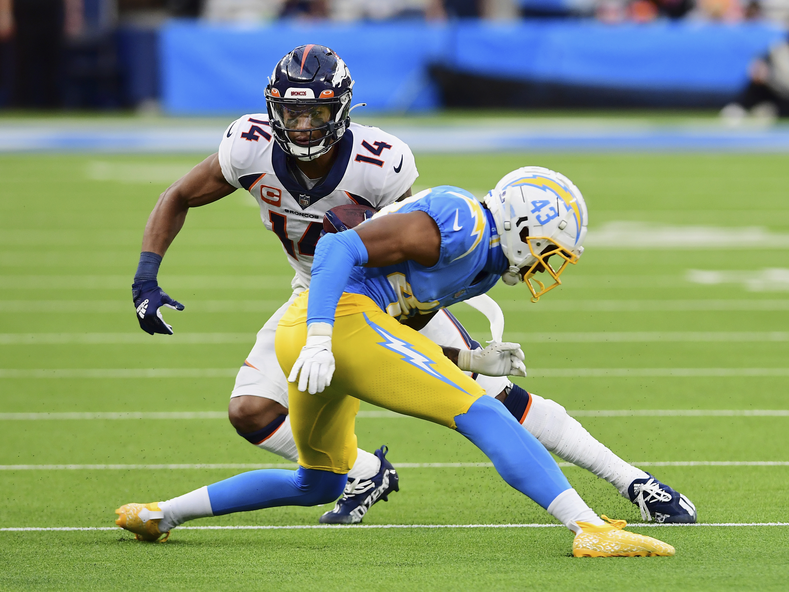 Monday Night Football Player Prop Bet Picks & Predictions: Broncos vs.  Chargers (2022)