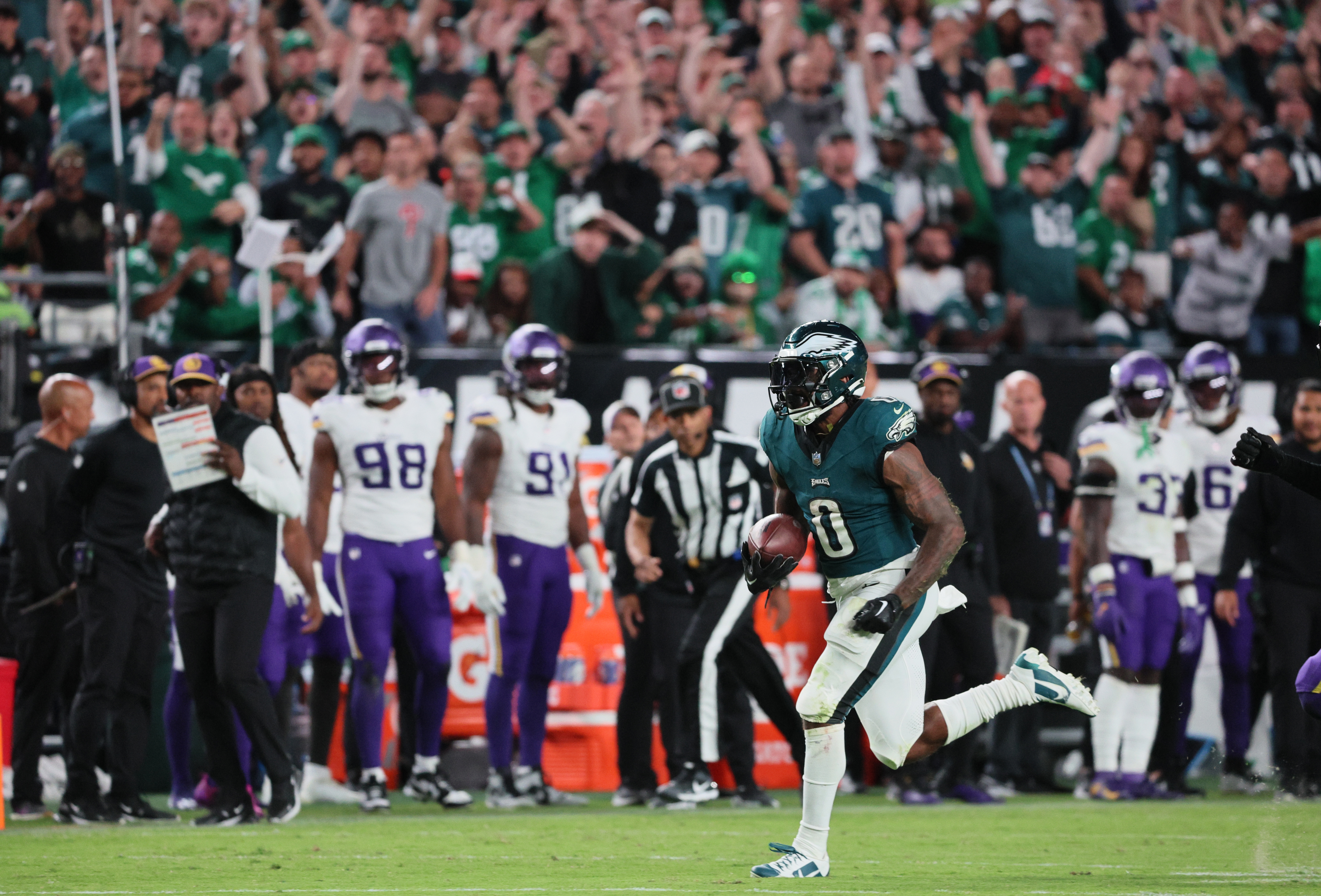 Philadelphia Eagles Find New Starting Running Back In Win Over Minnesota  Vikings