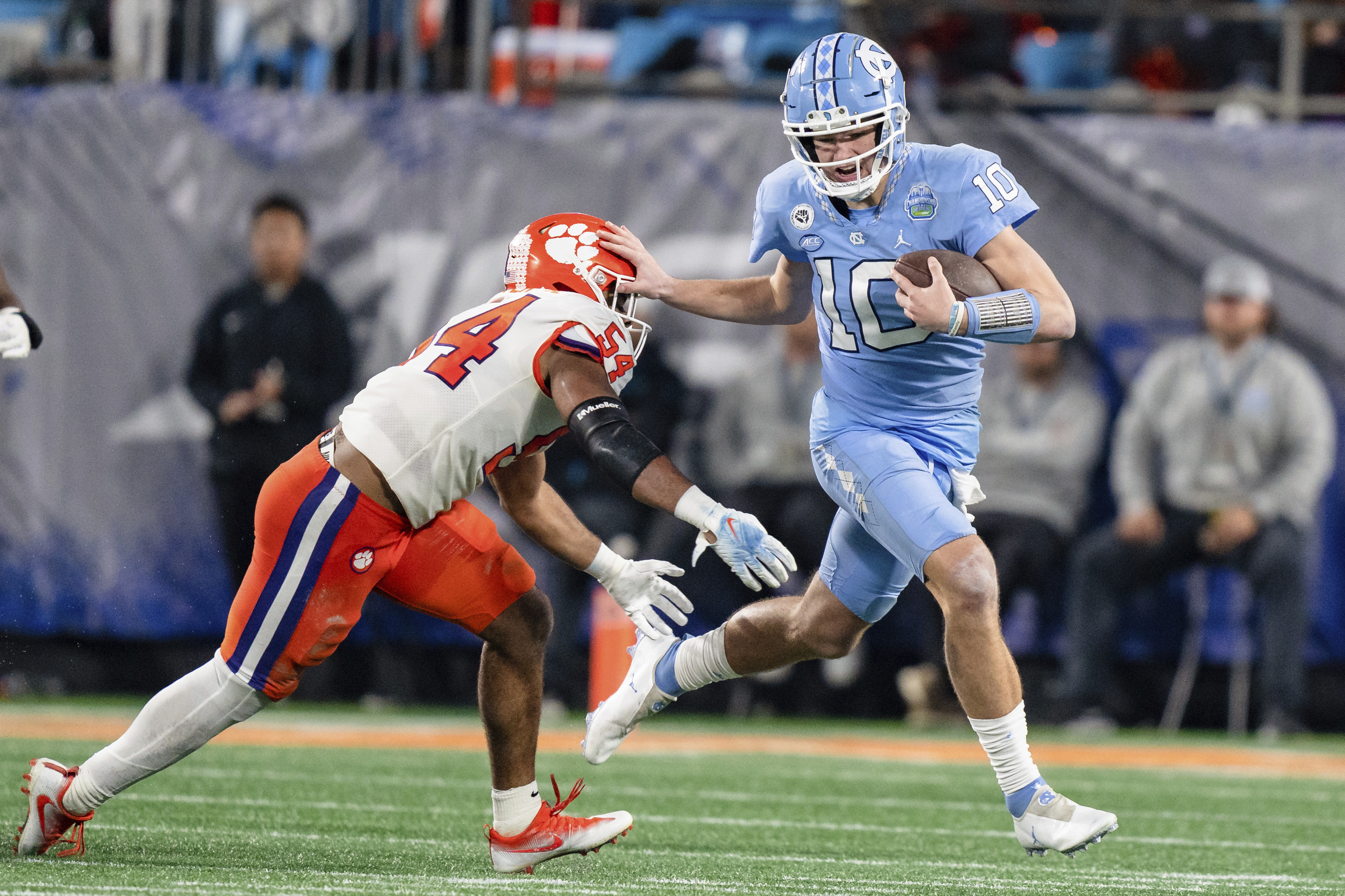 WATCH: North Carolina receives costly penalty for unusual jersey situation  in Holiday Bowl - On3