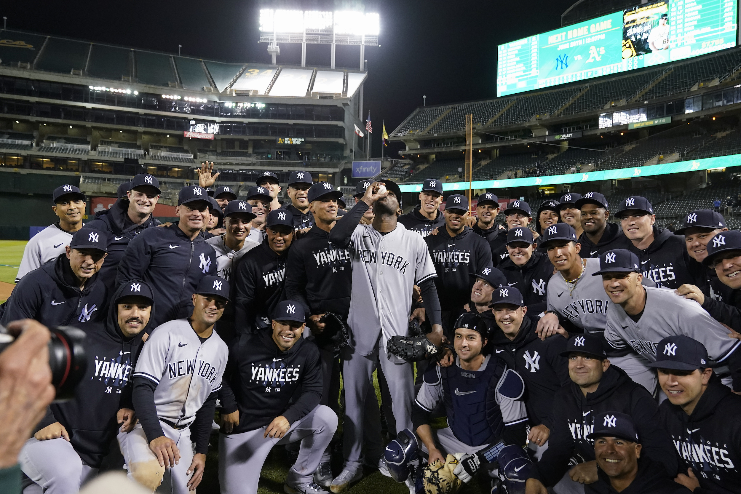 David Cone reveals vulnerable side of Yankees perfect game in memoir