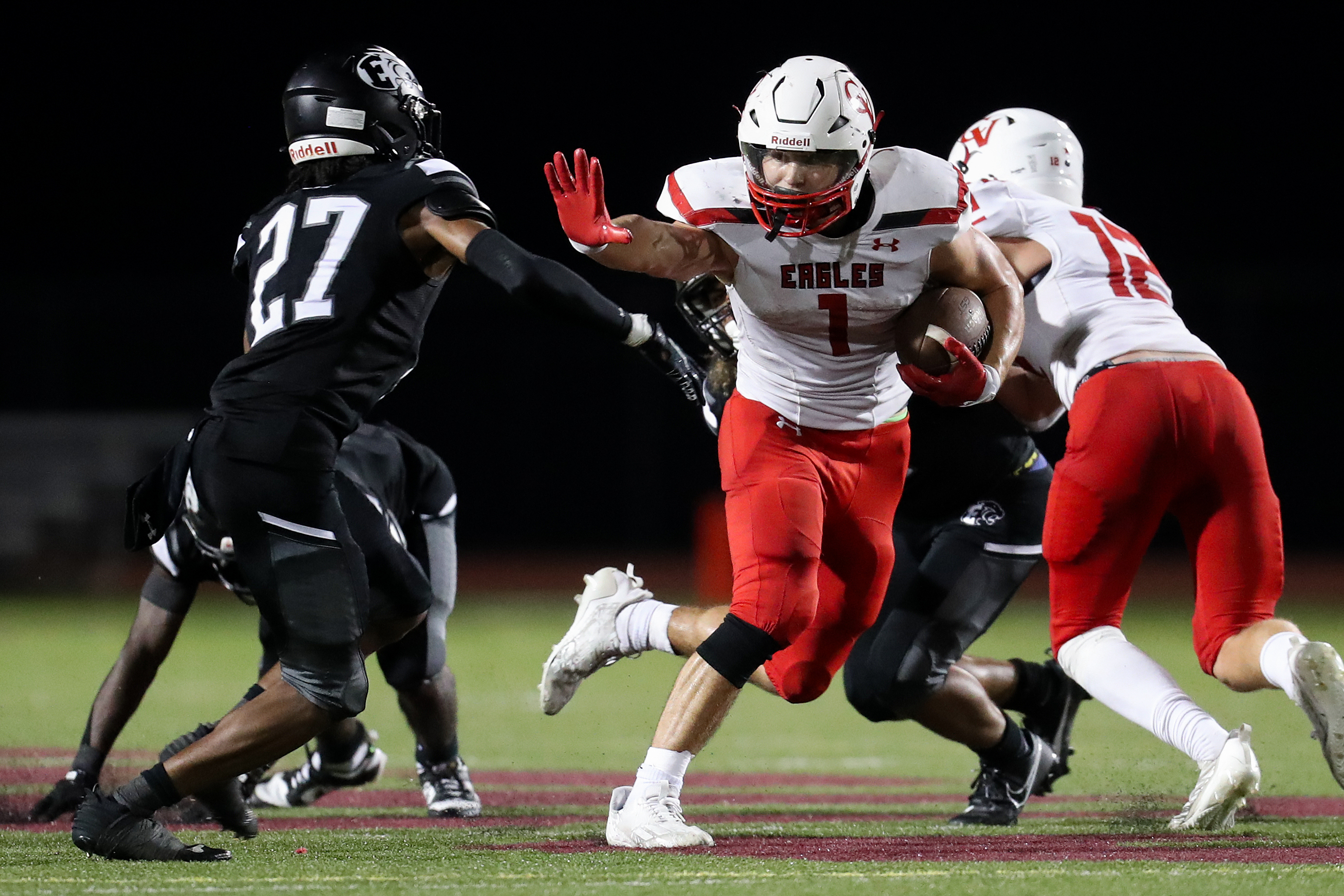 Cumberland Valley vs Central Dauphin East football - pennlive.com