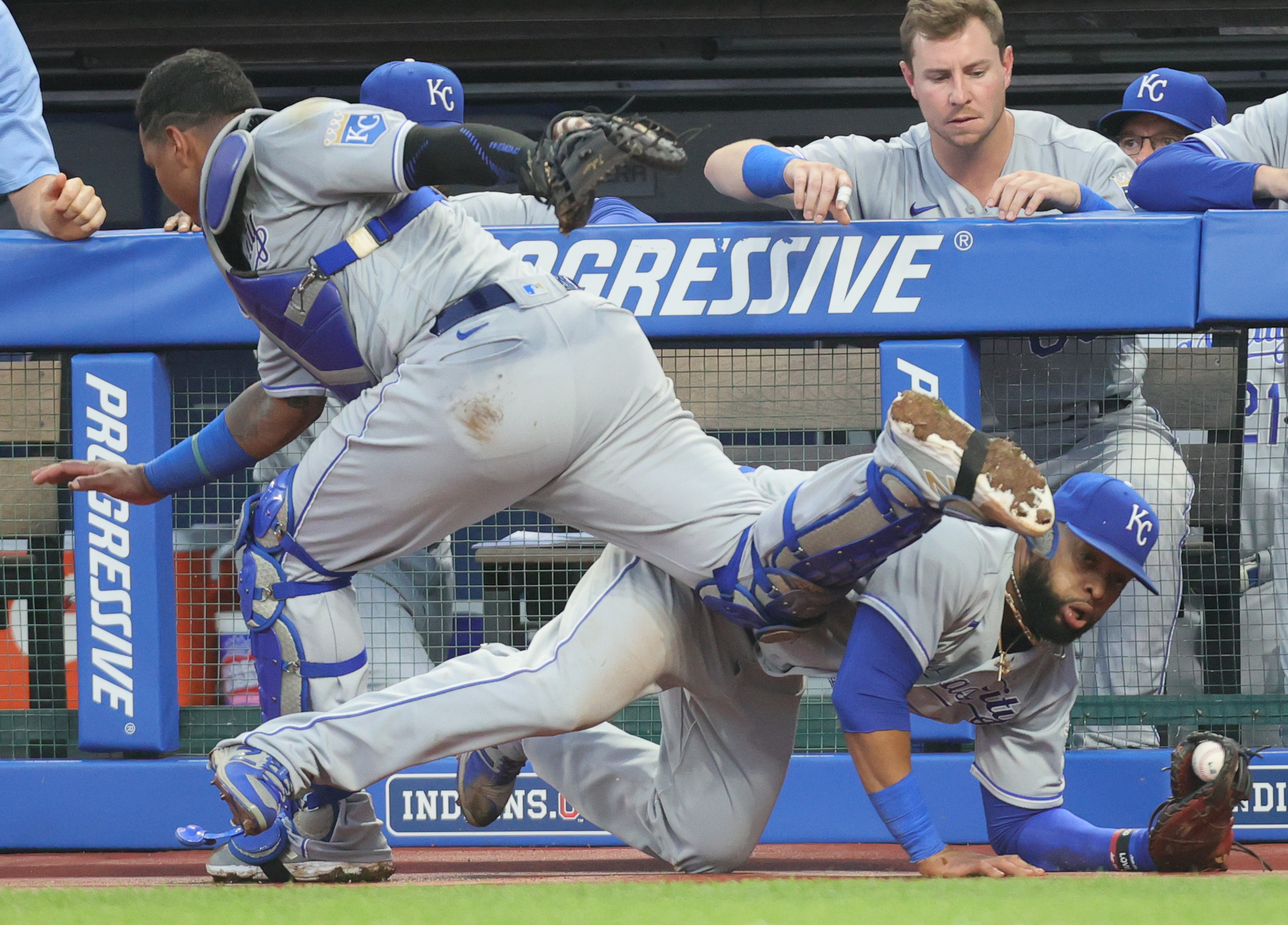 Franmil Reyes launches emphatic walk-off home run to down Royals