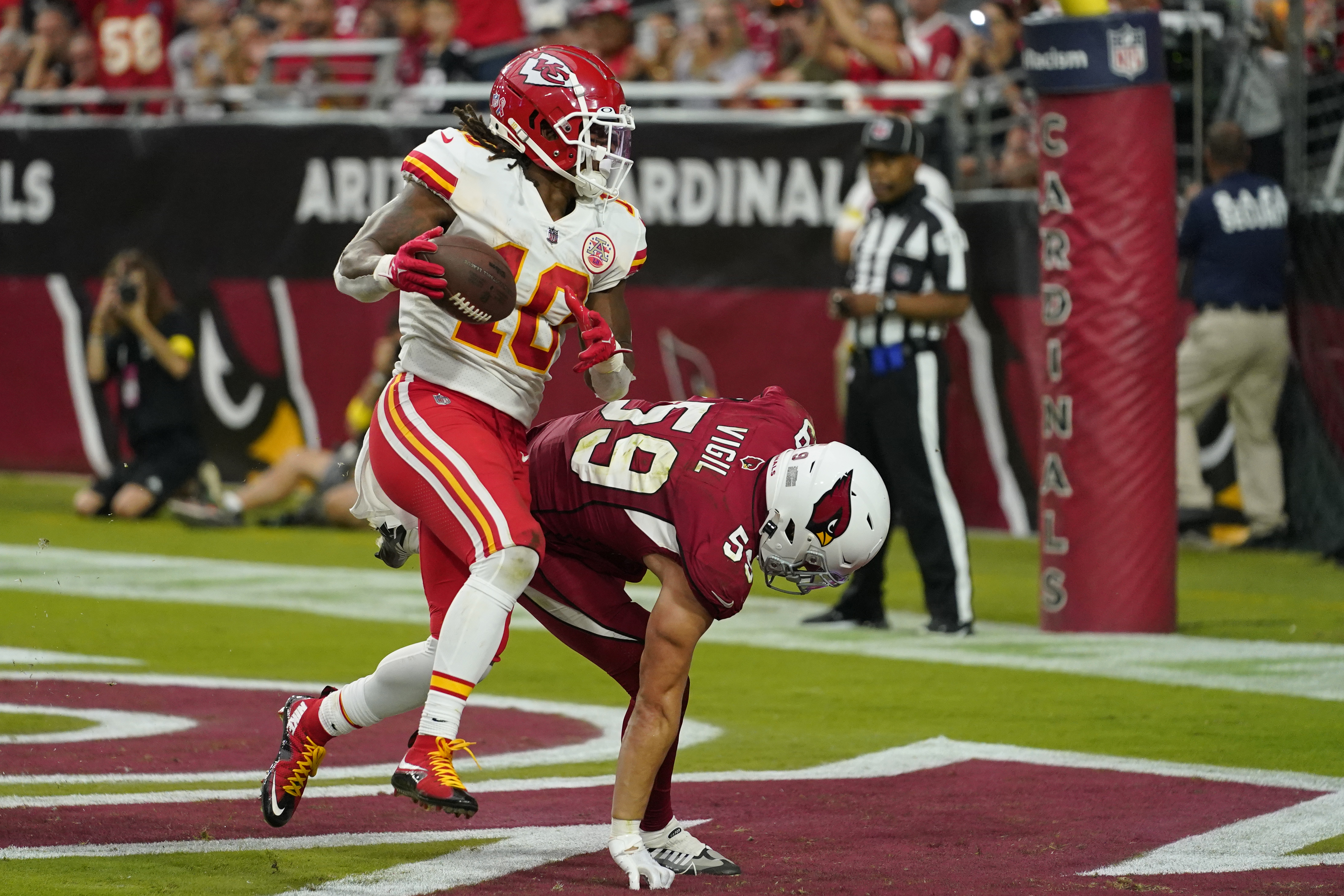 Isiah Pacheco Pops for 158 Total Yards, Chiefs Edge Jets 23-20