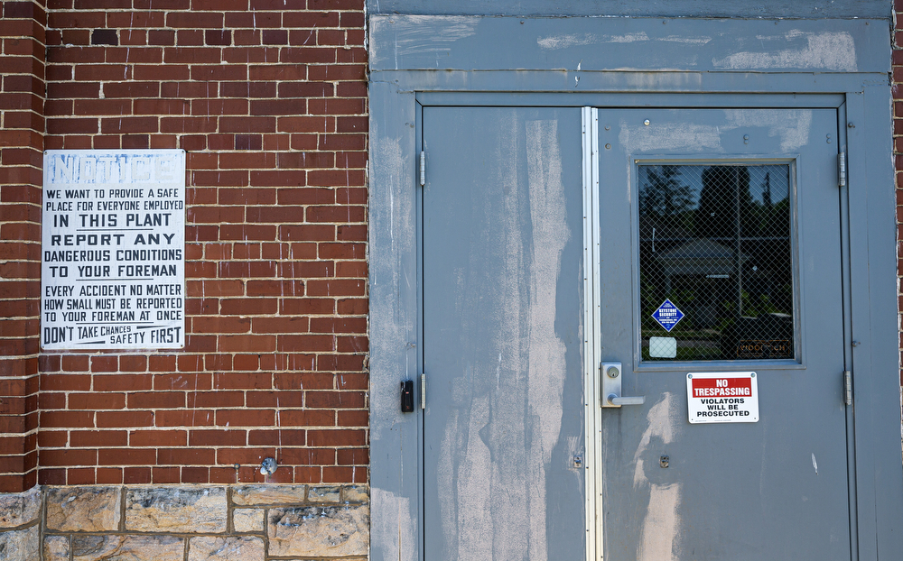 Woolrich outlet store closing