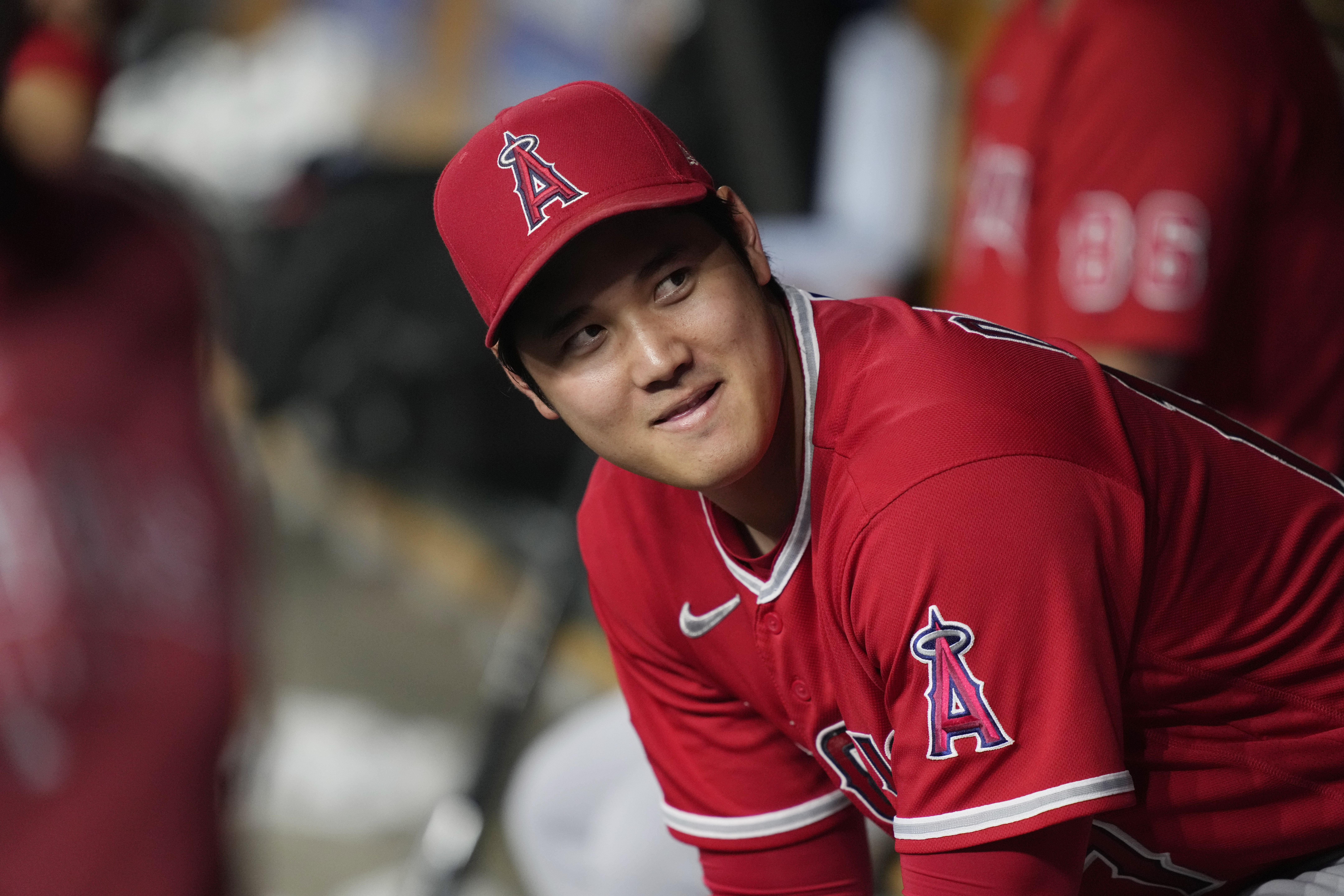 Why a Shohei Ohtani body double was used in Angels' team photo
