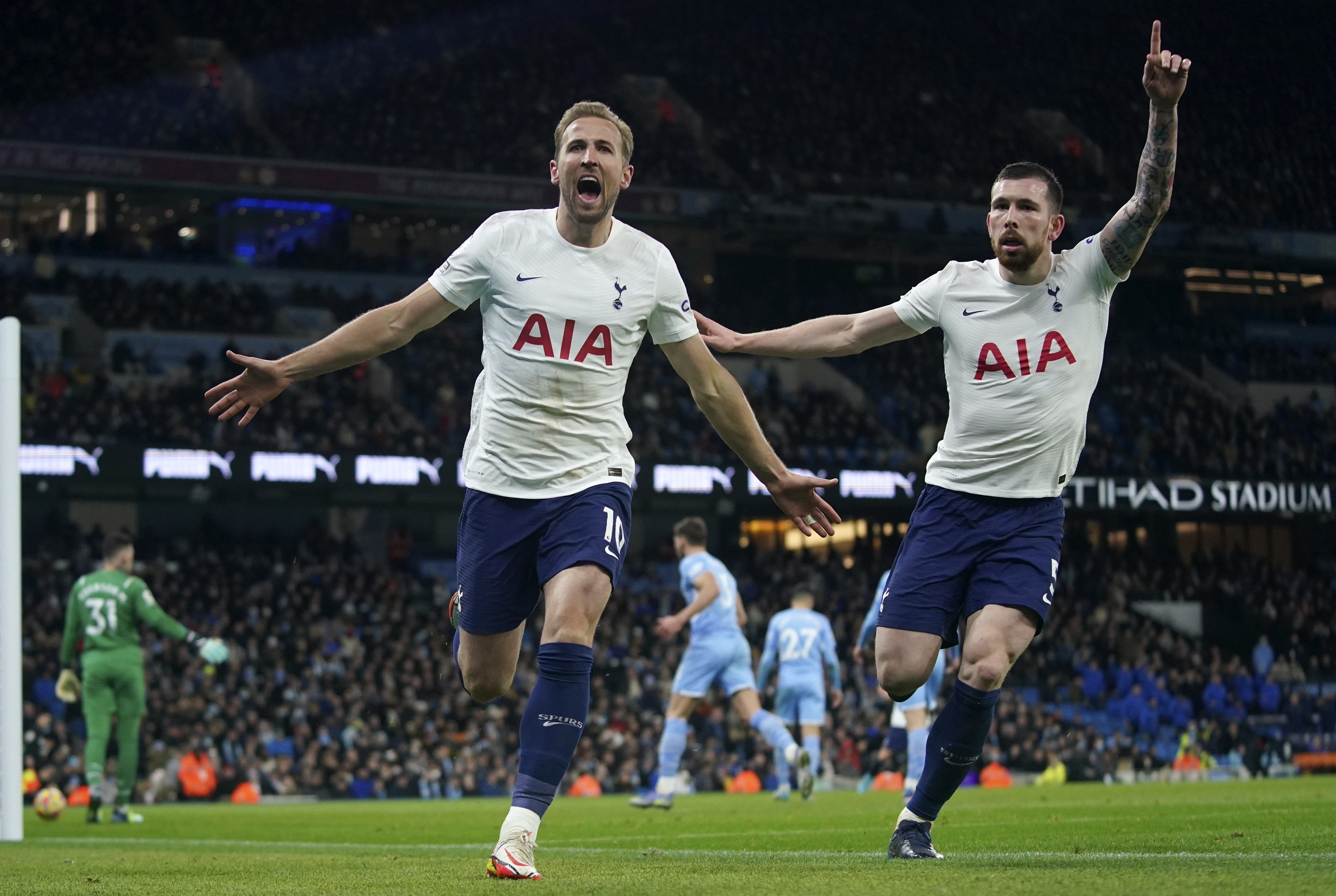 Manchester city vs tottenham live