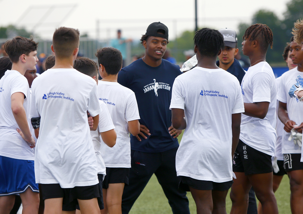 Jahan Dotson holds youth football camp in Palmer Township 