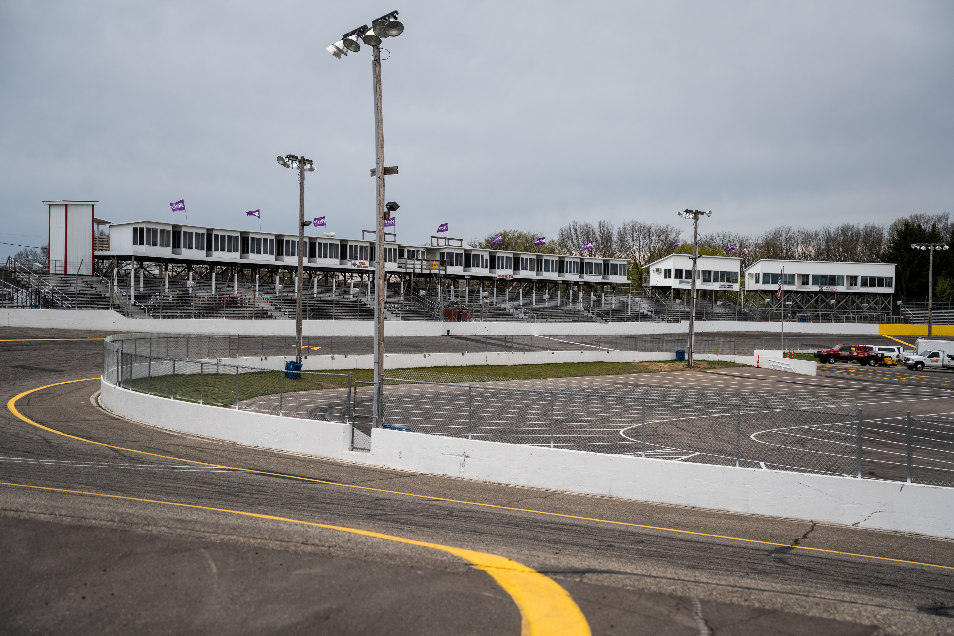 Kalamazoo Speedway shows off new grandstands, drift team - mlive.com