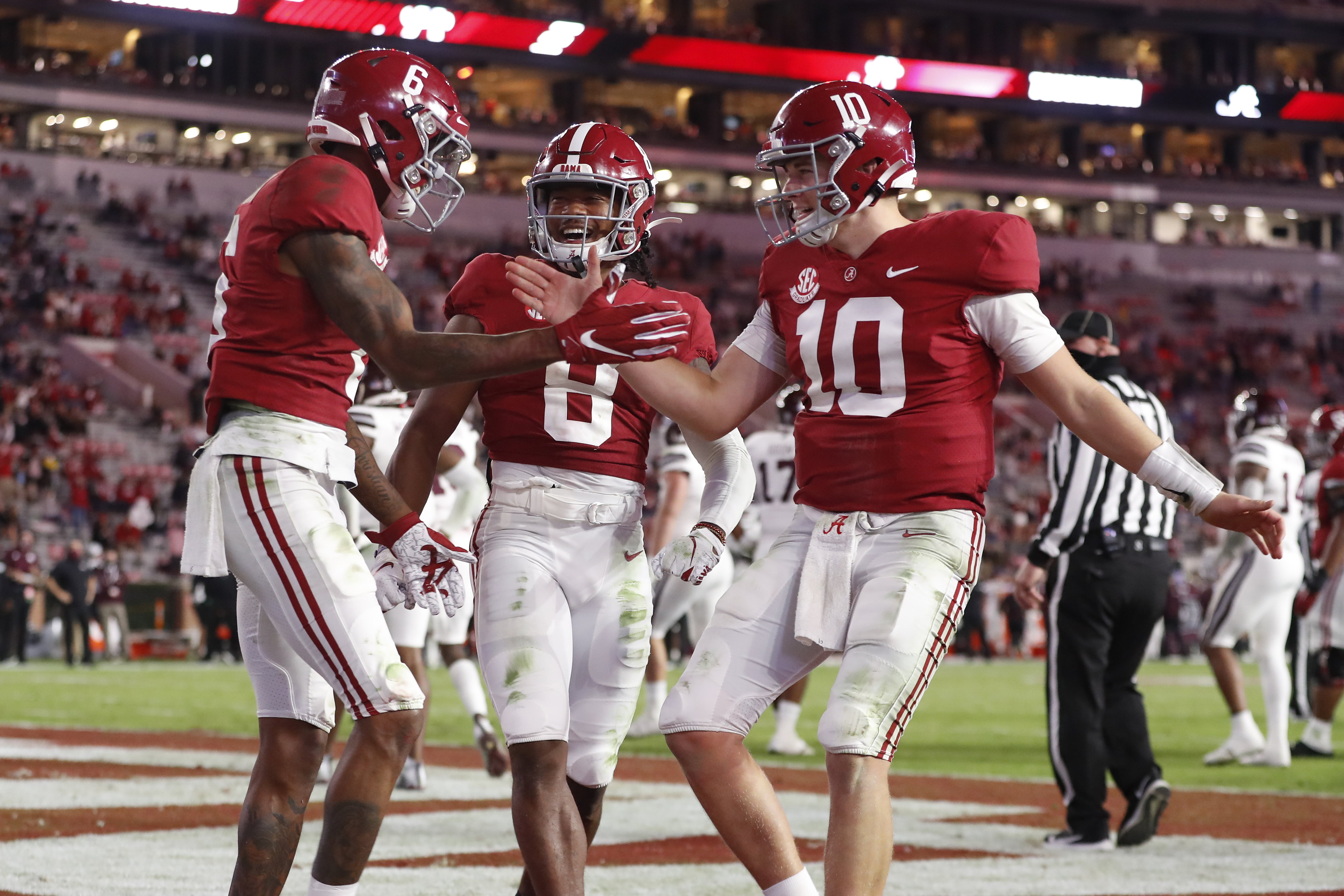 Vegas releases Week 12 SEC betting odds 