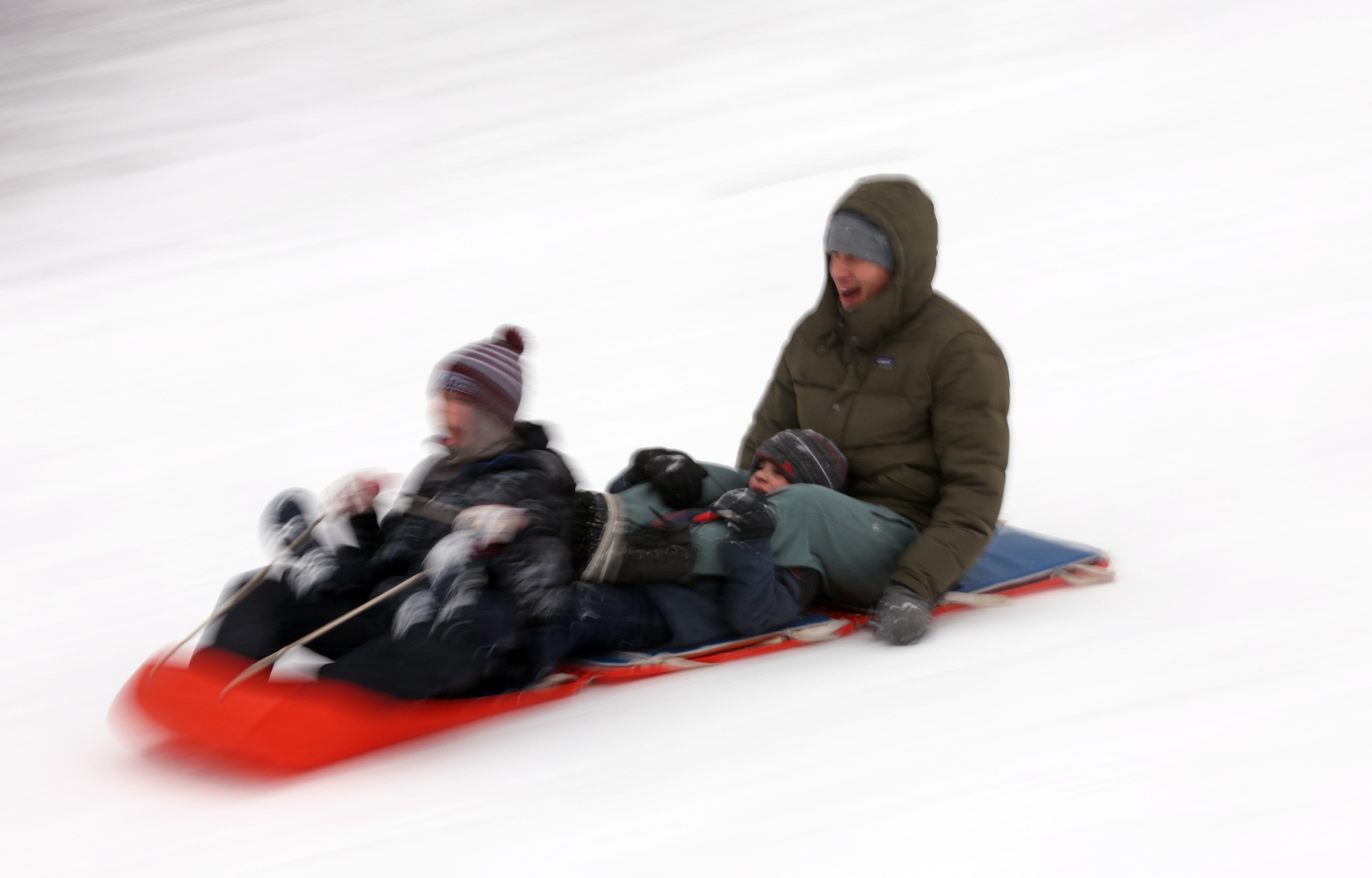 Winter storm drops heavy snow on Northeast Ohio, February 16, 2025 ...