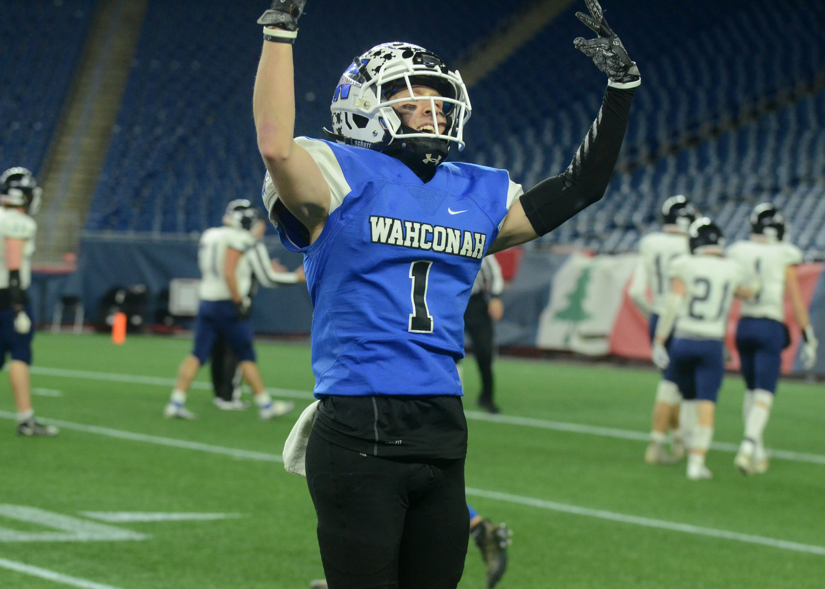 PHOTOS: Division 7 Super Bowl - Cohasset vs. Wahconah