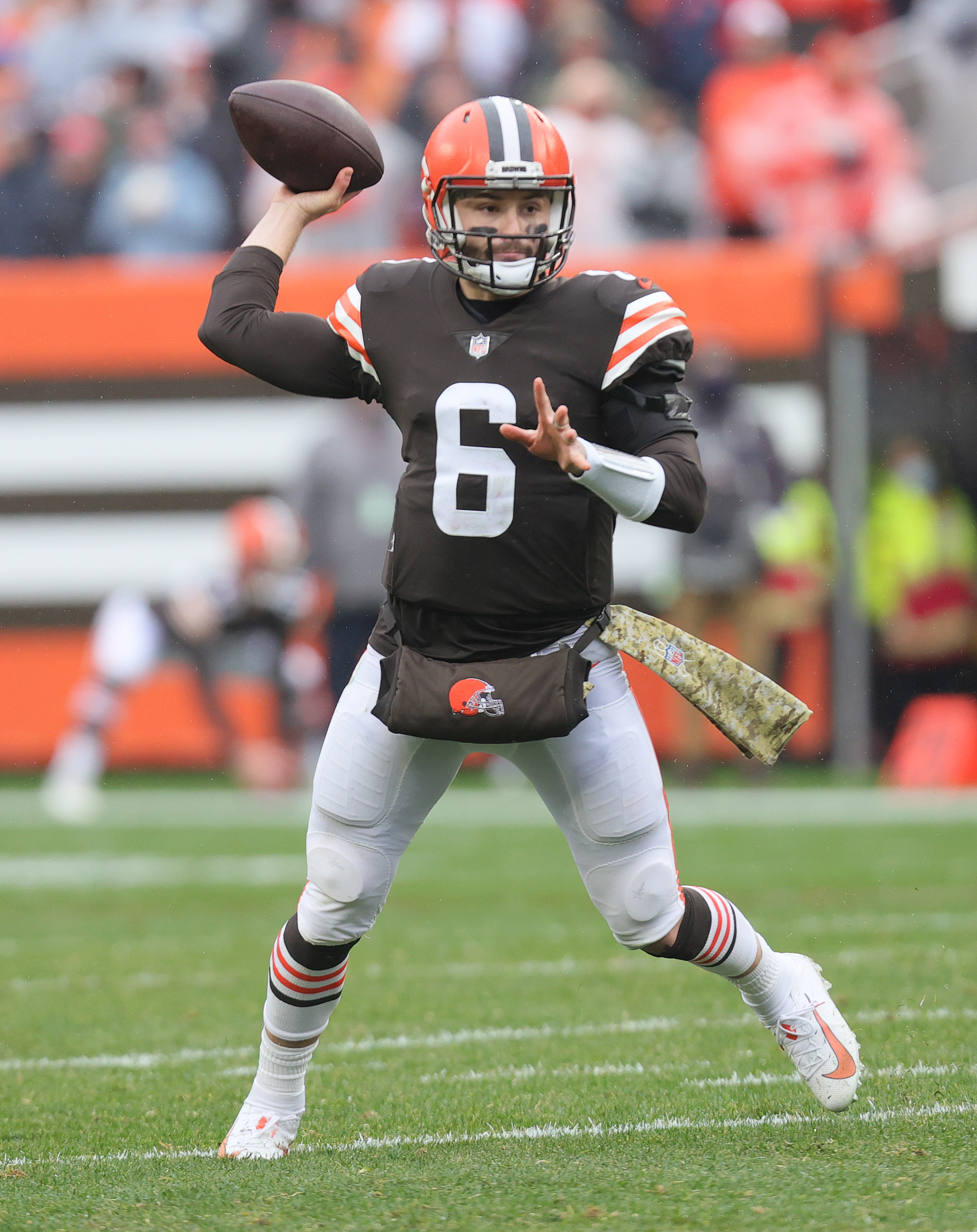 STS - Browns Baker Mayfield Game Worn Jersey - with sewn in hand warmer -  Worn on 11.21.21 in victory over Lions