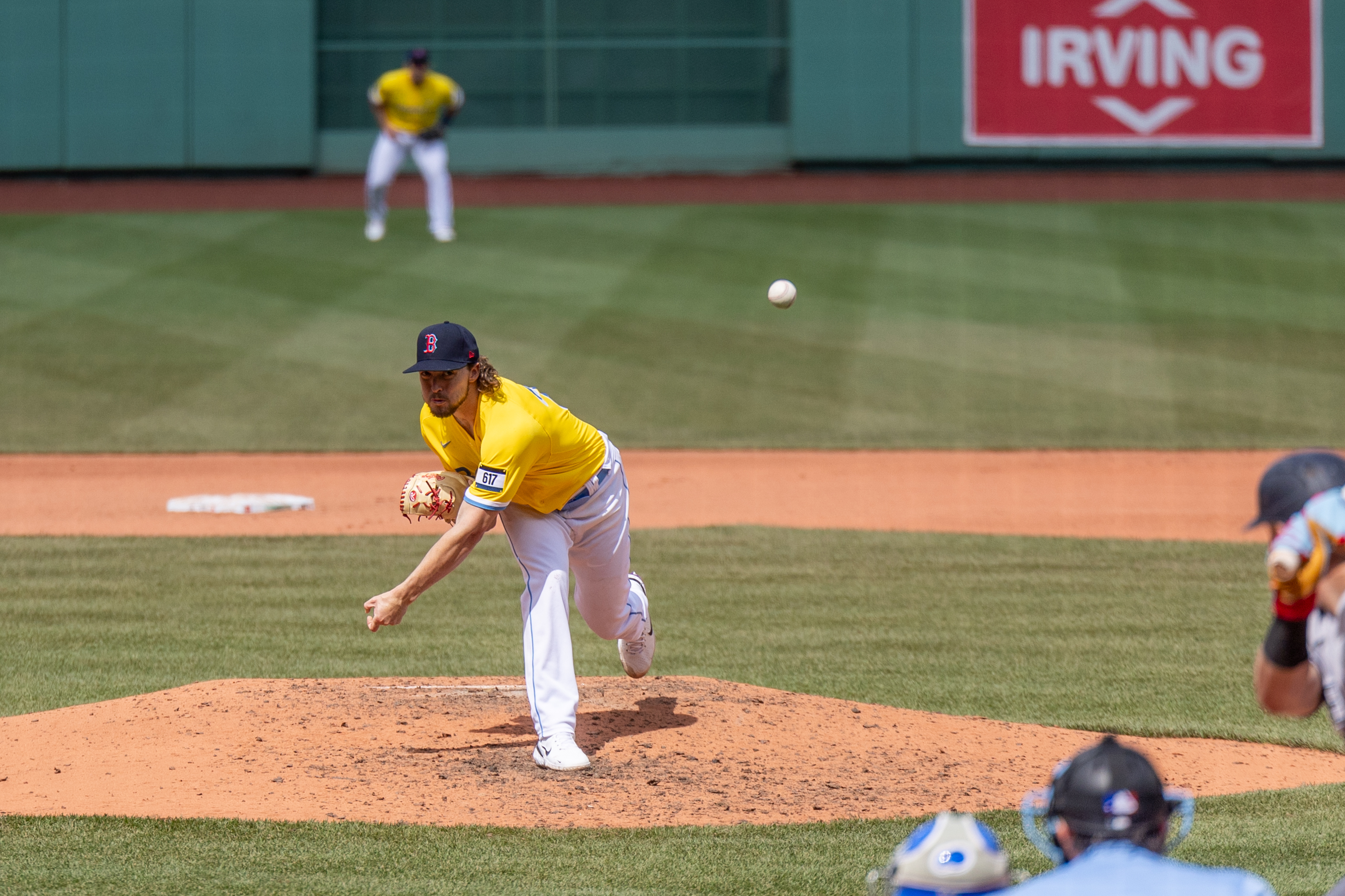 Chris Murphy makes MLB debut with Red Sox, plays for Jessica