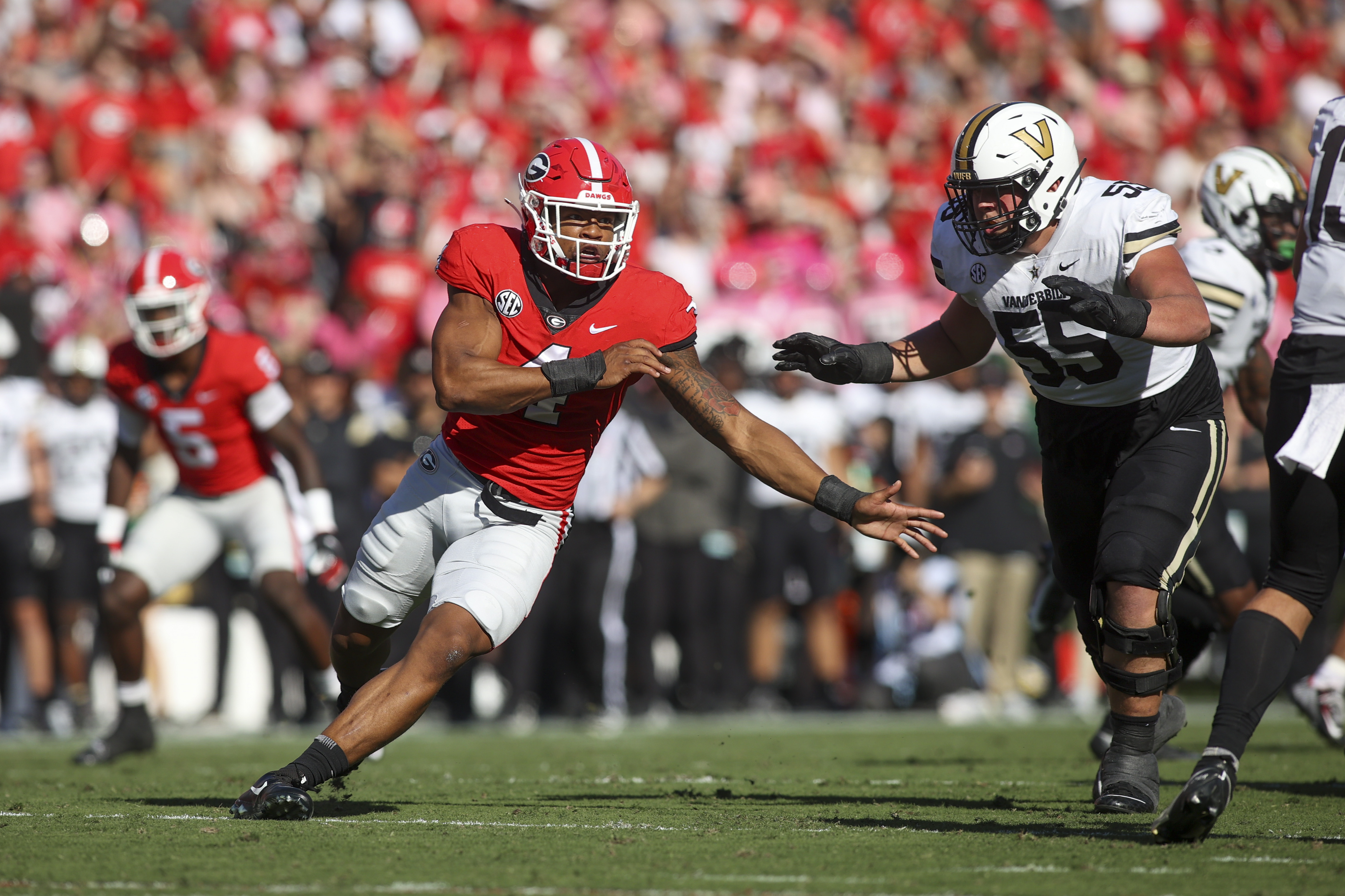 Eagles select Georgia linebacker Nakobe Dean in the third round of the NFL  draft