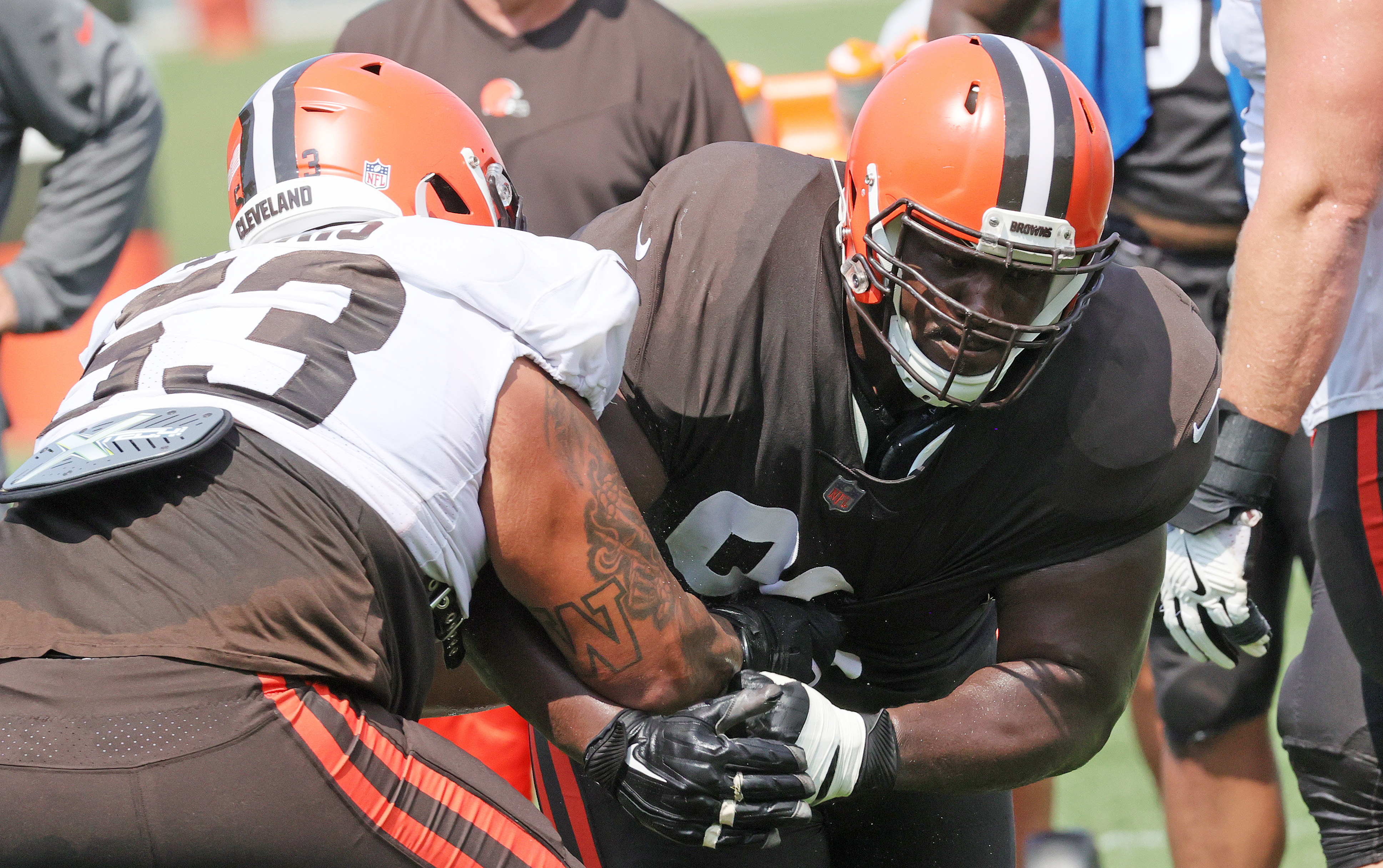 Cleveland Browns defensive tackle Andrew Billings warms up before an NFL  football game against the New York Giants, Sunday, Aug. 22, 2021, in  Cleveland. The Browns won 17-13. (AP Photo/David Dermer Stock