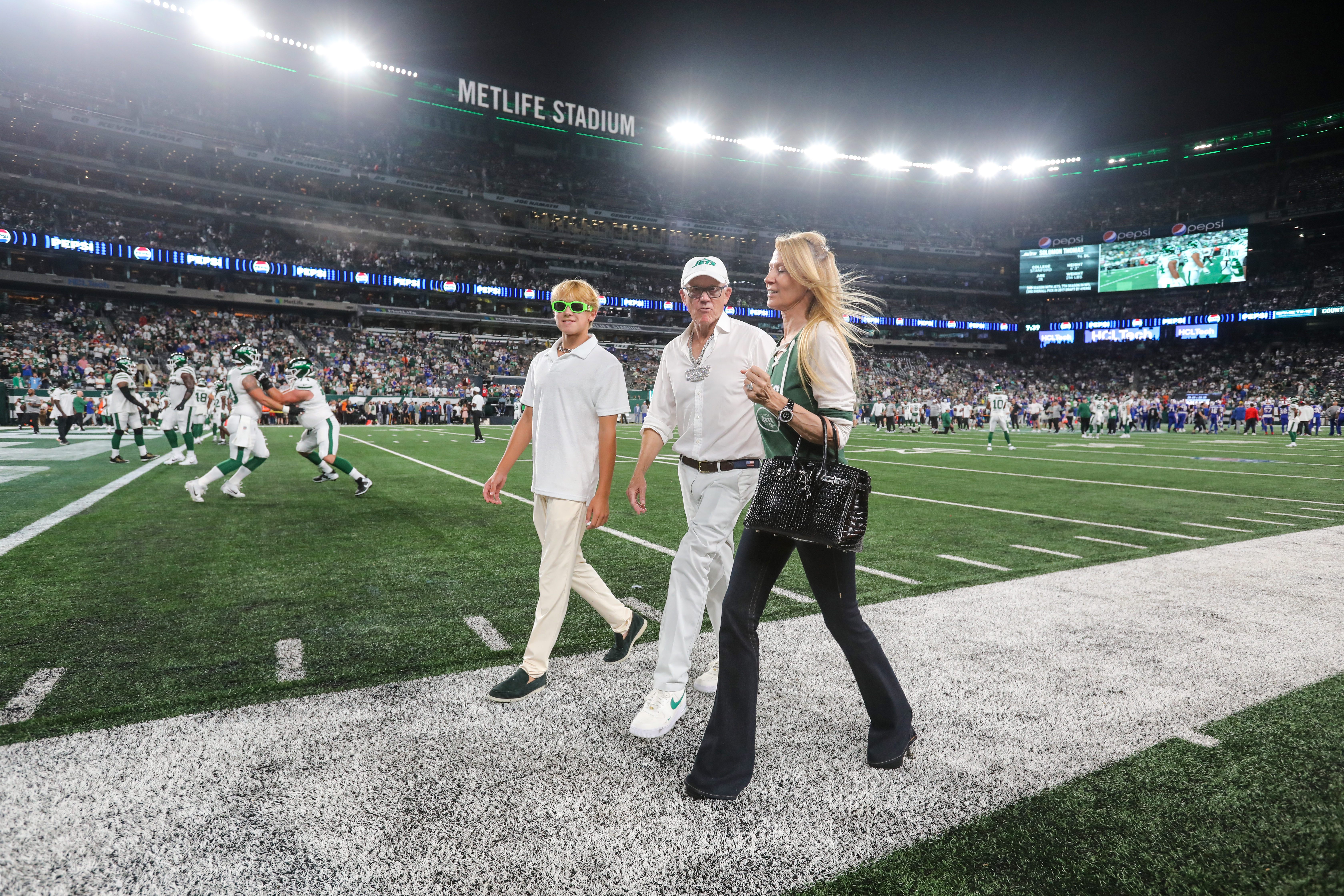 Pregame Photos  Jets vs. Bills on Monday Night Football at MetLife Stadium