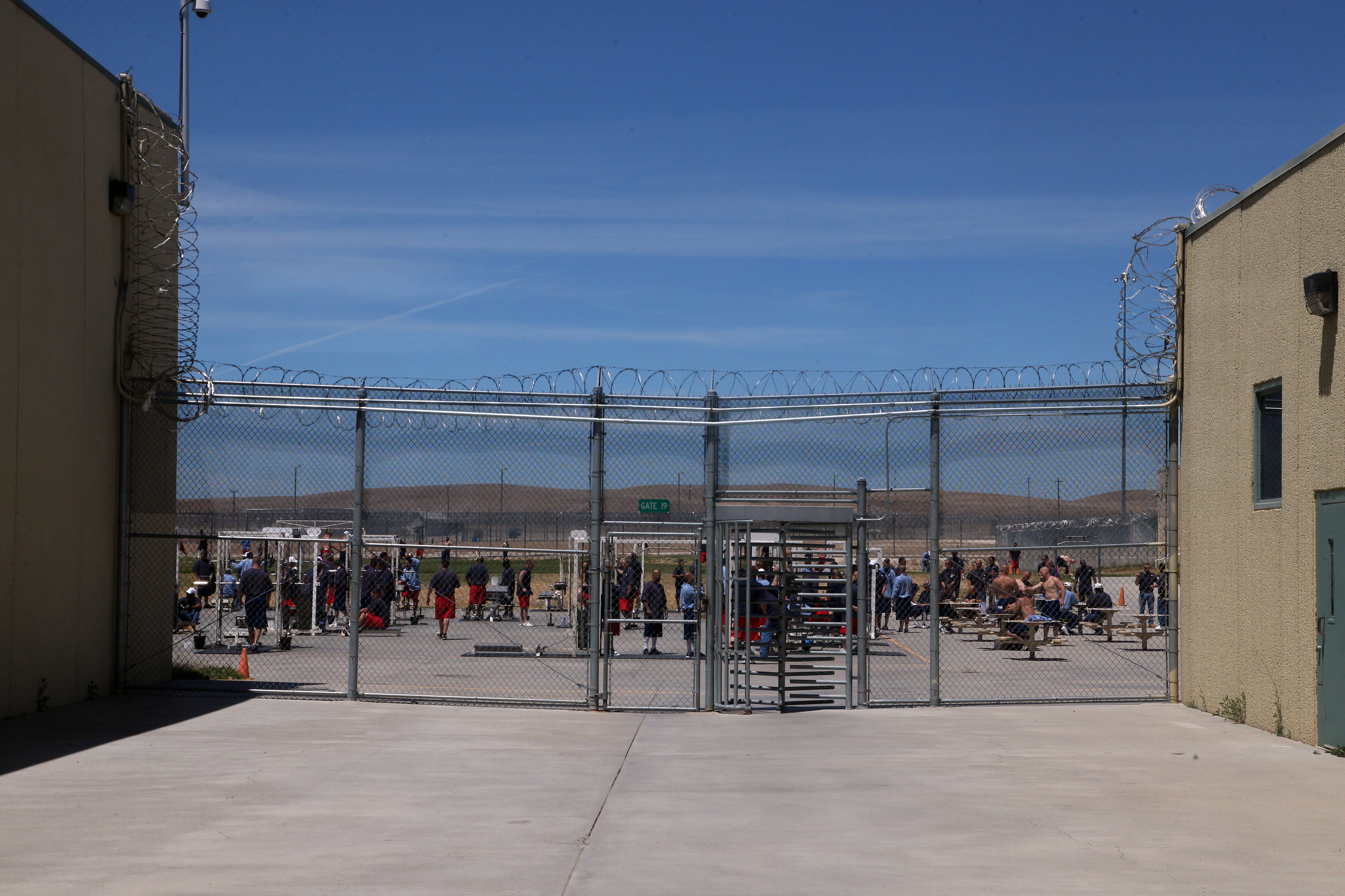 Eastern Oregon prison sees coronavirus cases nearly double in a 