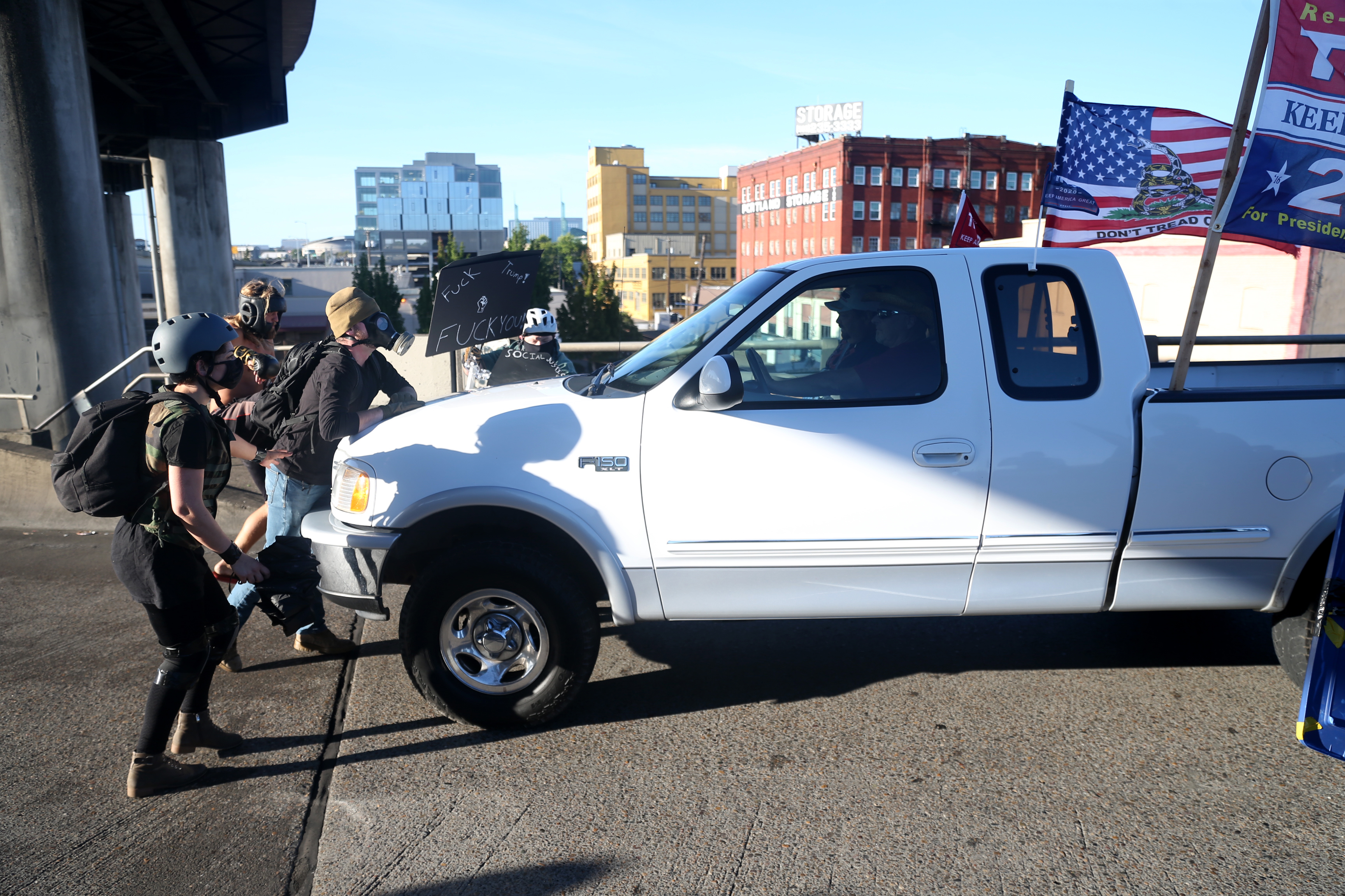Trump event draws hundreds to Portland Area - oregonlive.com