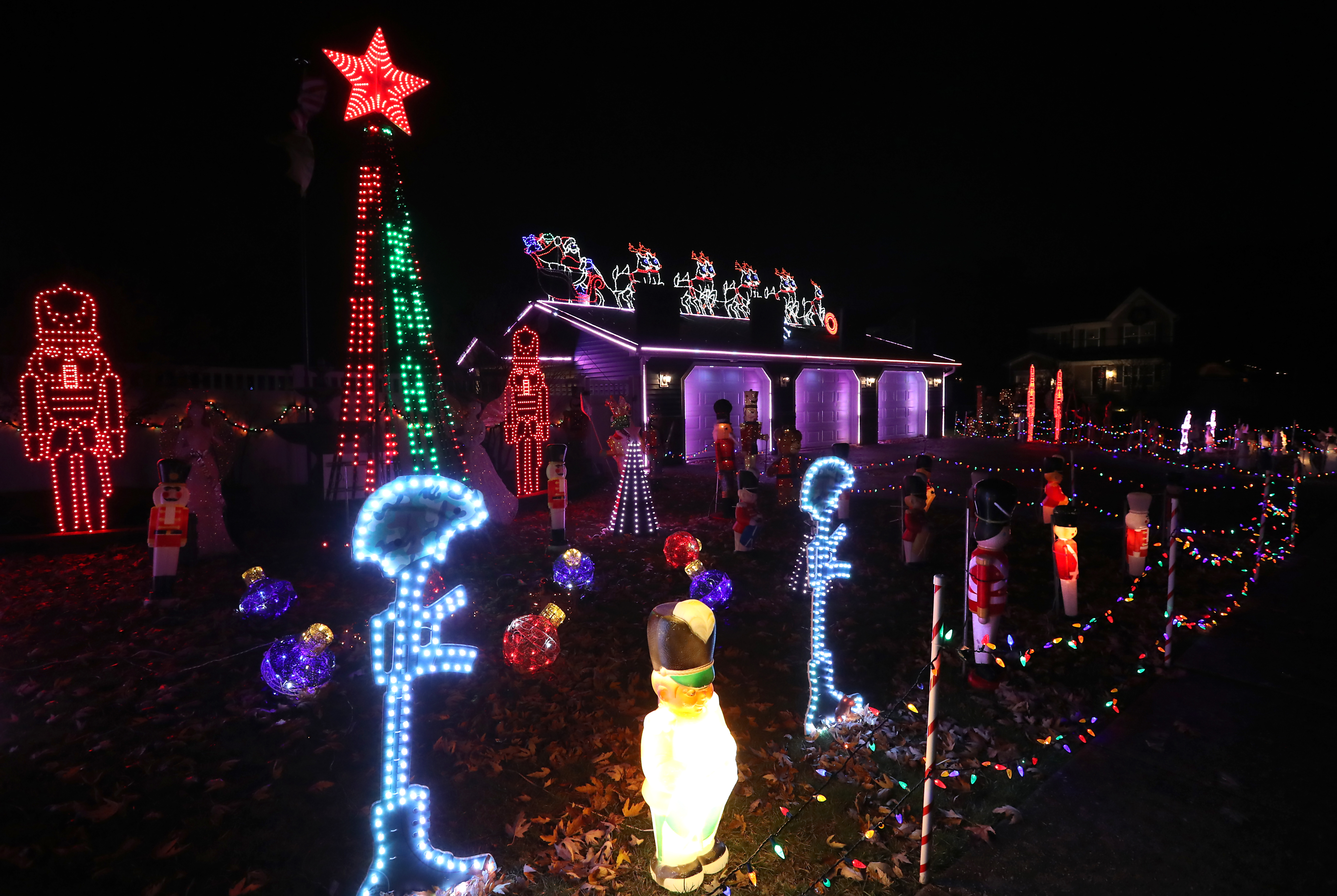 South Jersey Christmas Lights 2022 - nj.com